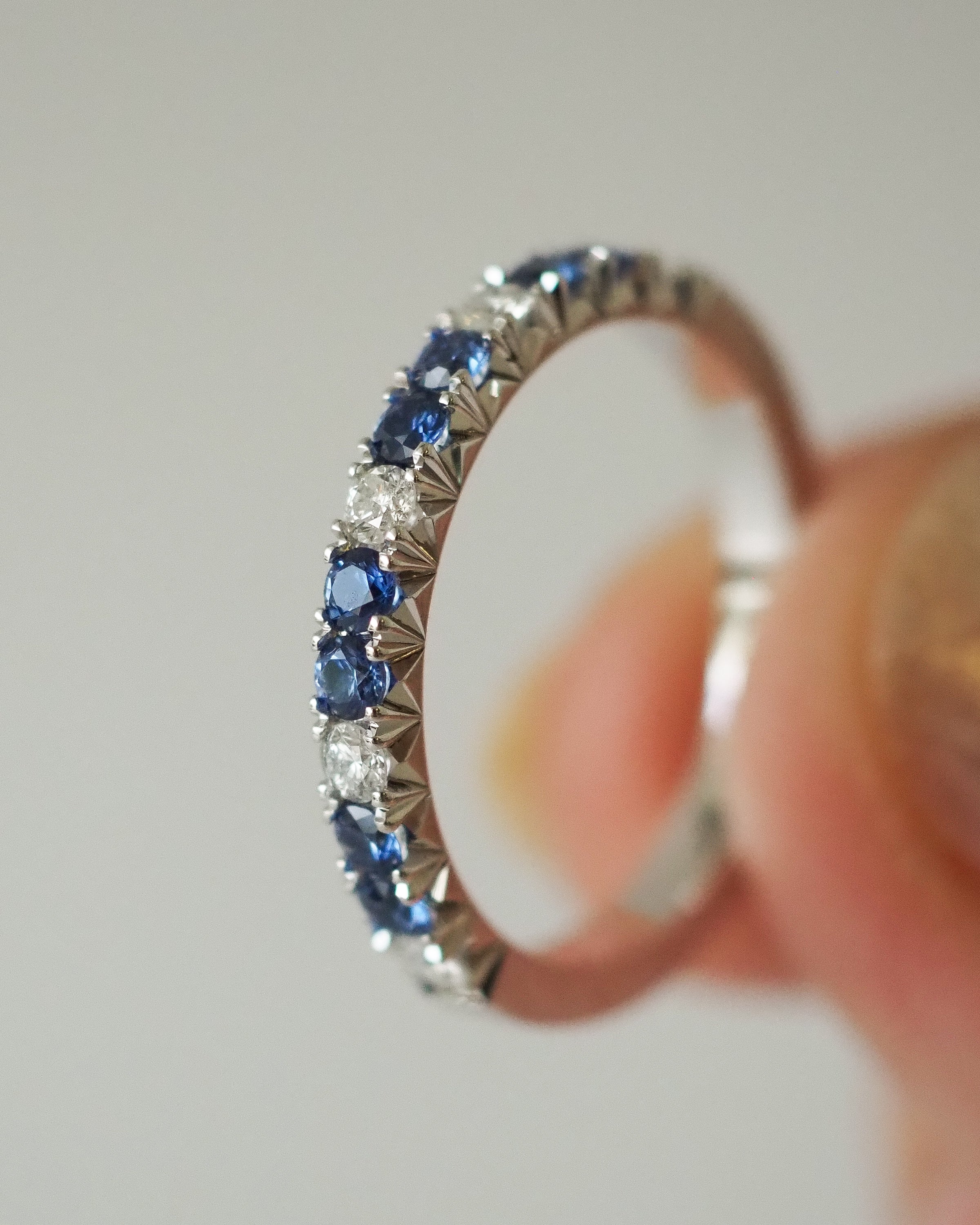 DIAMONDS & SAPPHIRES - WHITE GOLD
