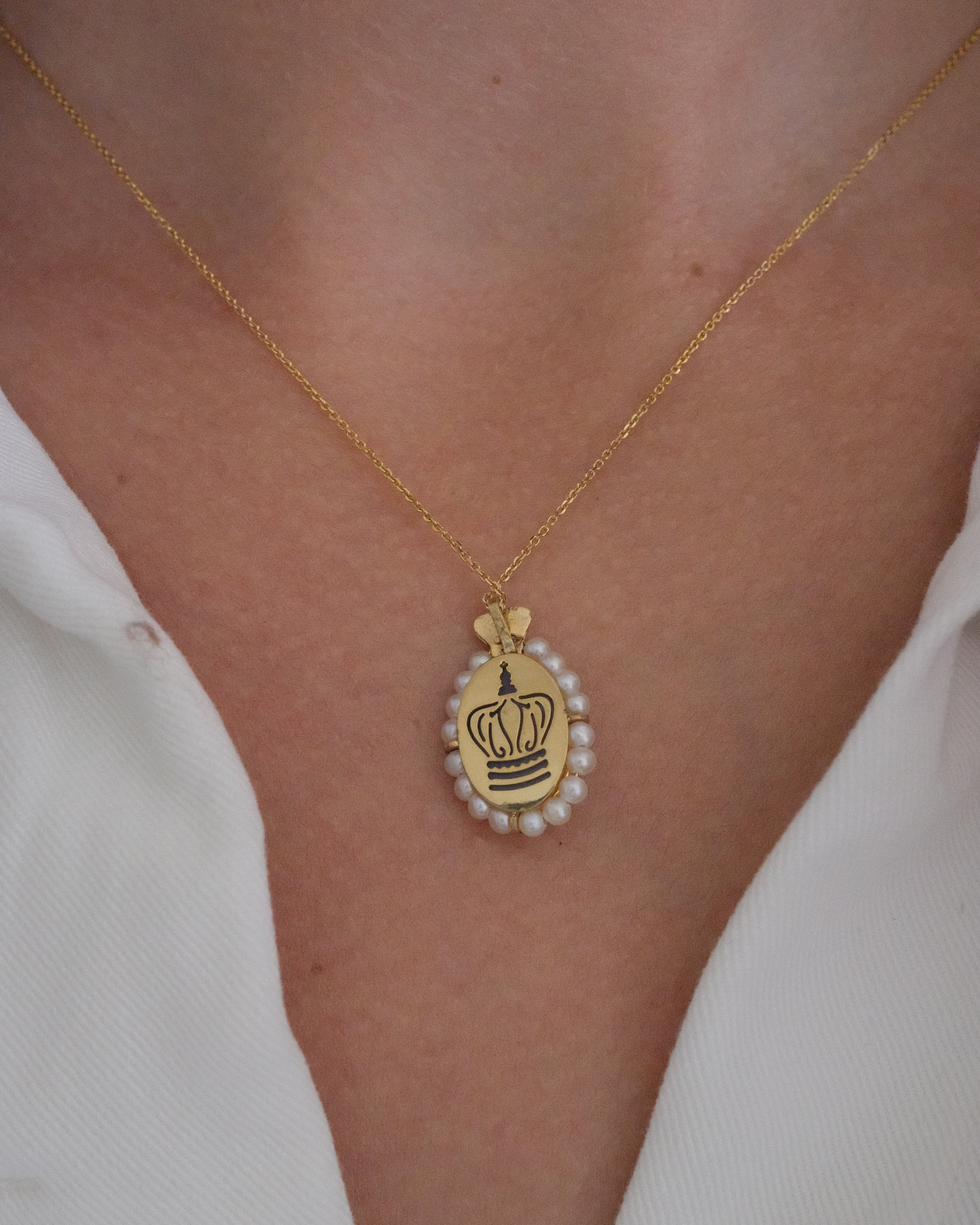 BLUE AGATE AND PEARLS LADY OF GUADALUPE NECKLACE