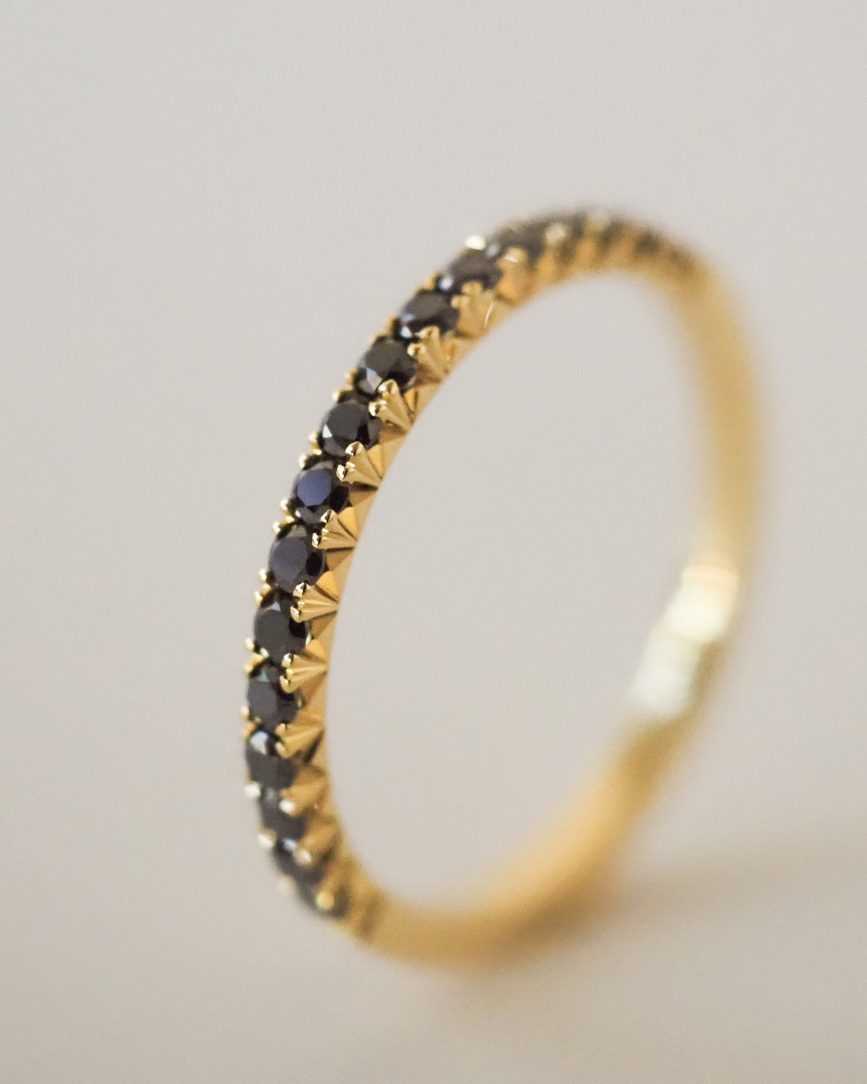 CASTLE RING - BLACK DIAMONDS