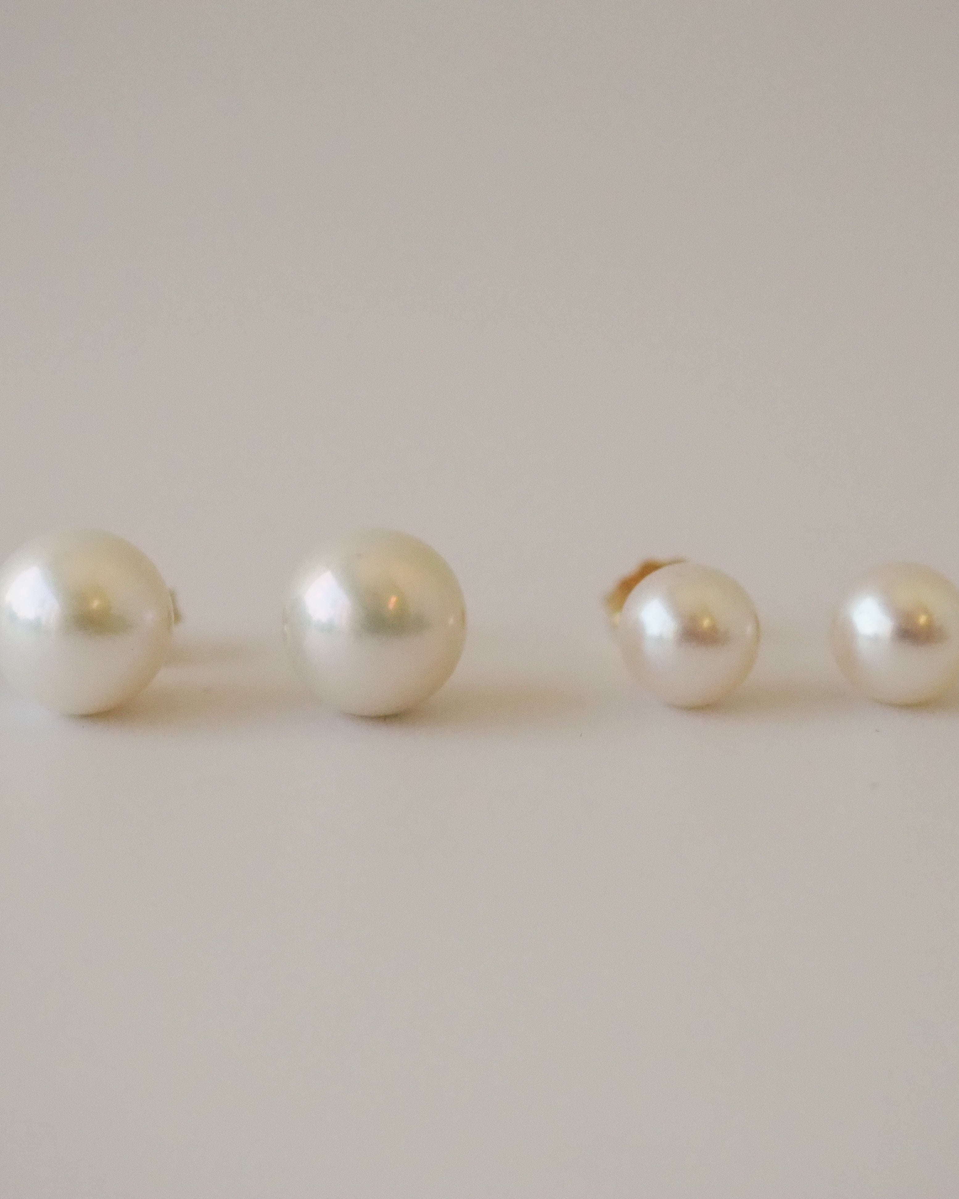 Pearl Studs
