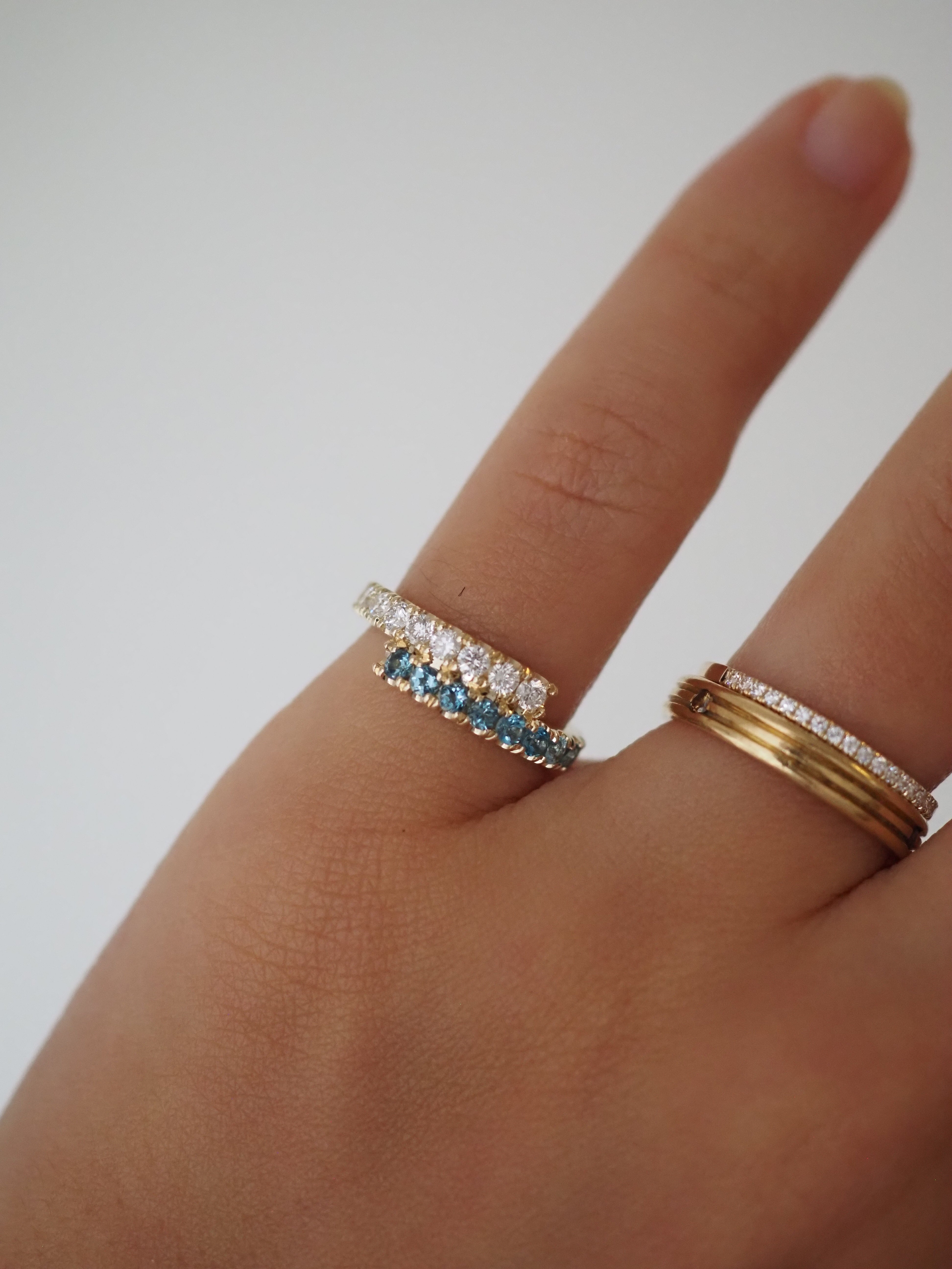 ZAIDA PINKY RING - DIAMONDS AND BLUE TOPAZ