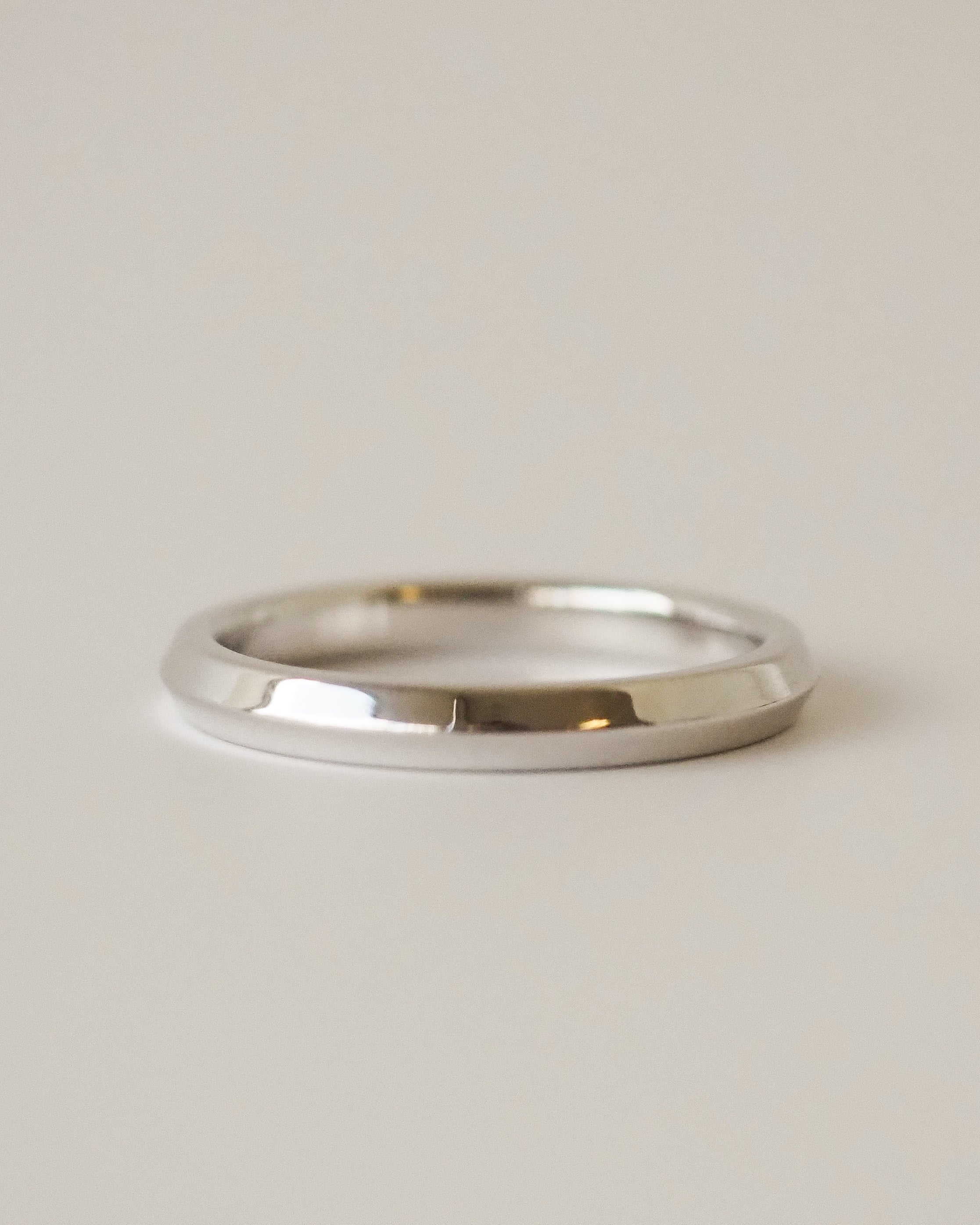 KNIFE EDGE RING