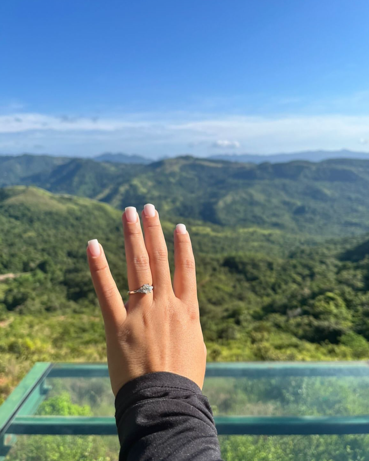 LUCIA ENGAGEMENT RING