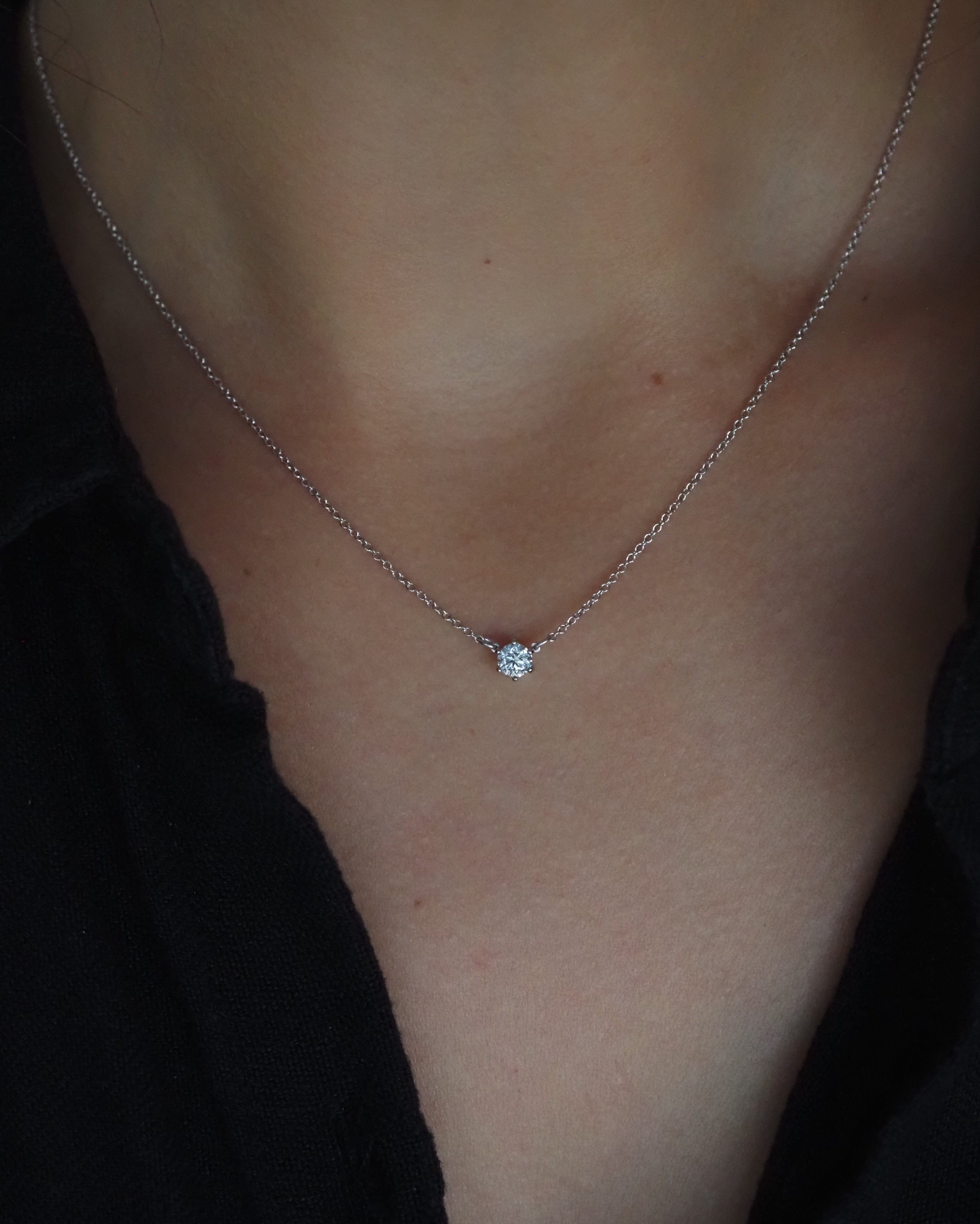 NUR NECKLACE GIA NATURAL DIAMOND