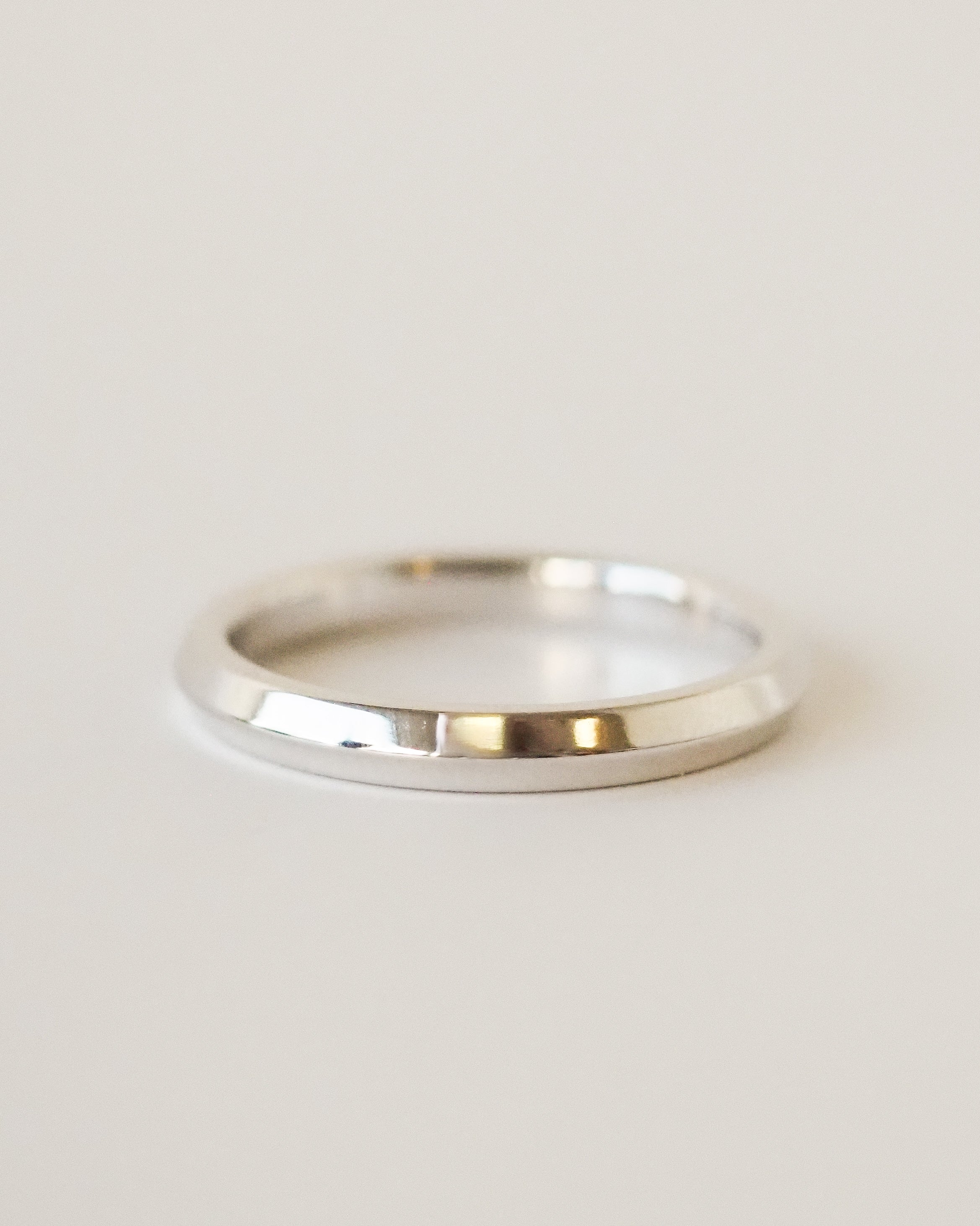 KNIFE EDGE RING