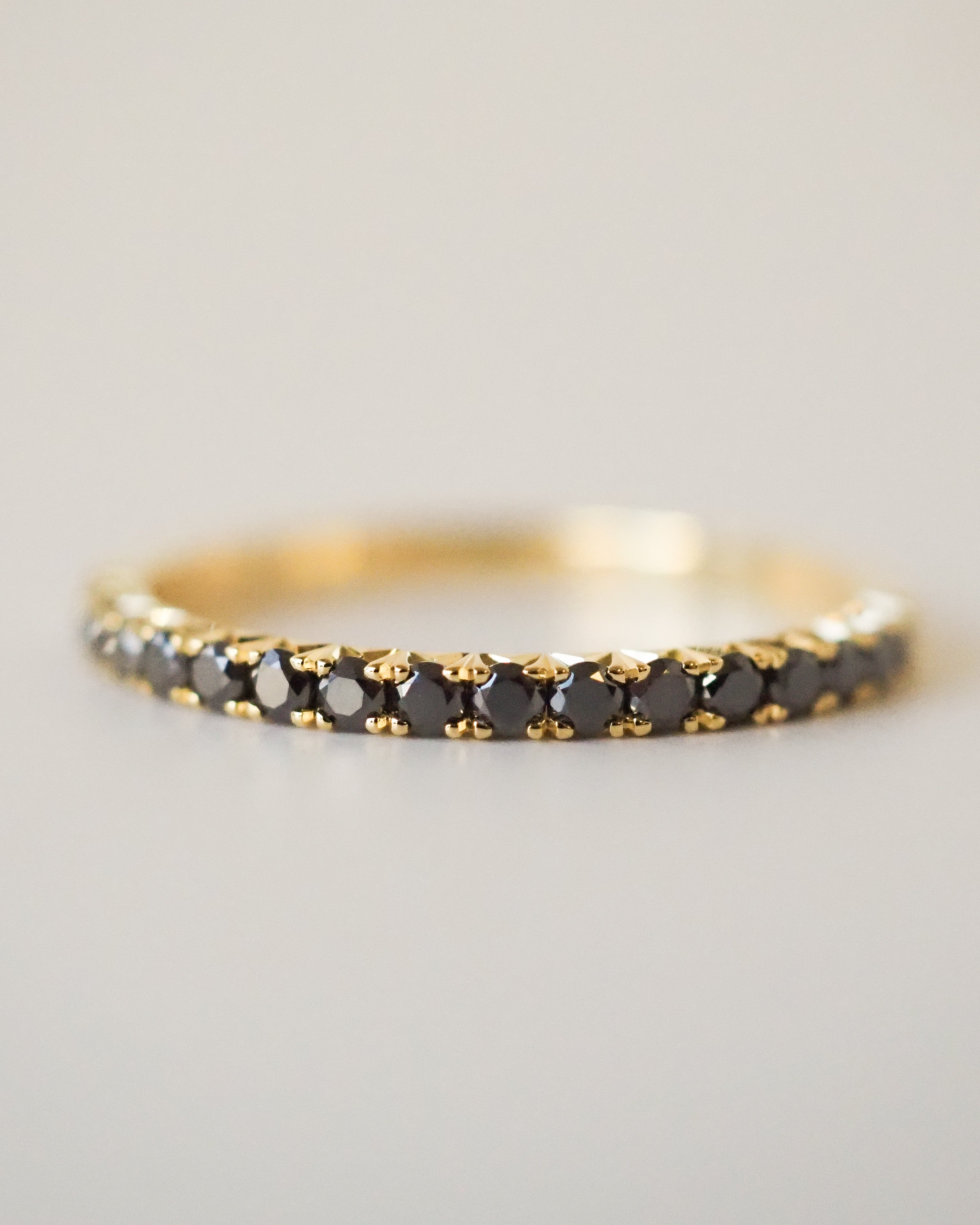 CASTLE RING - BLACK DIAMONDS