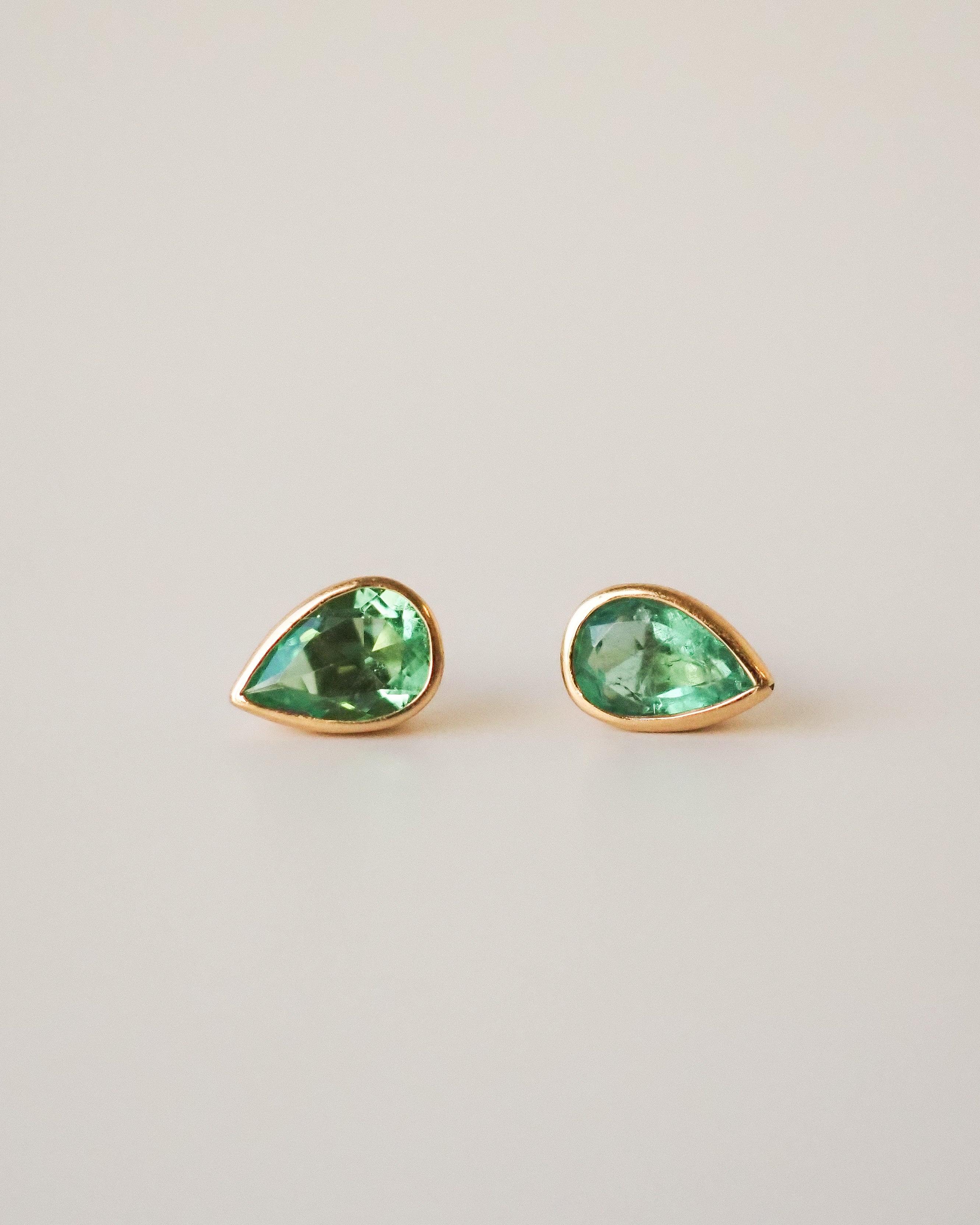 EMERALD PEAR STUDS