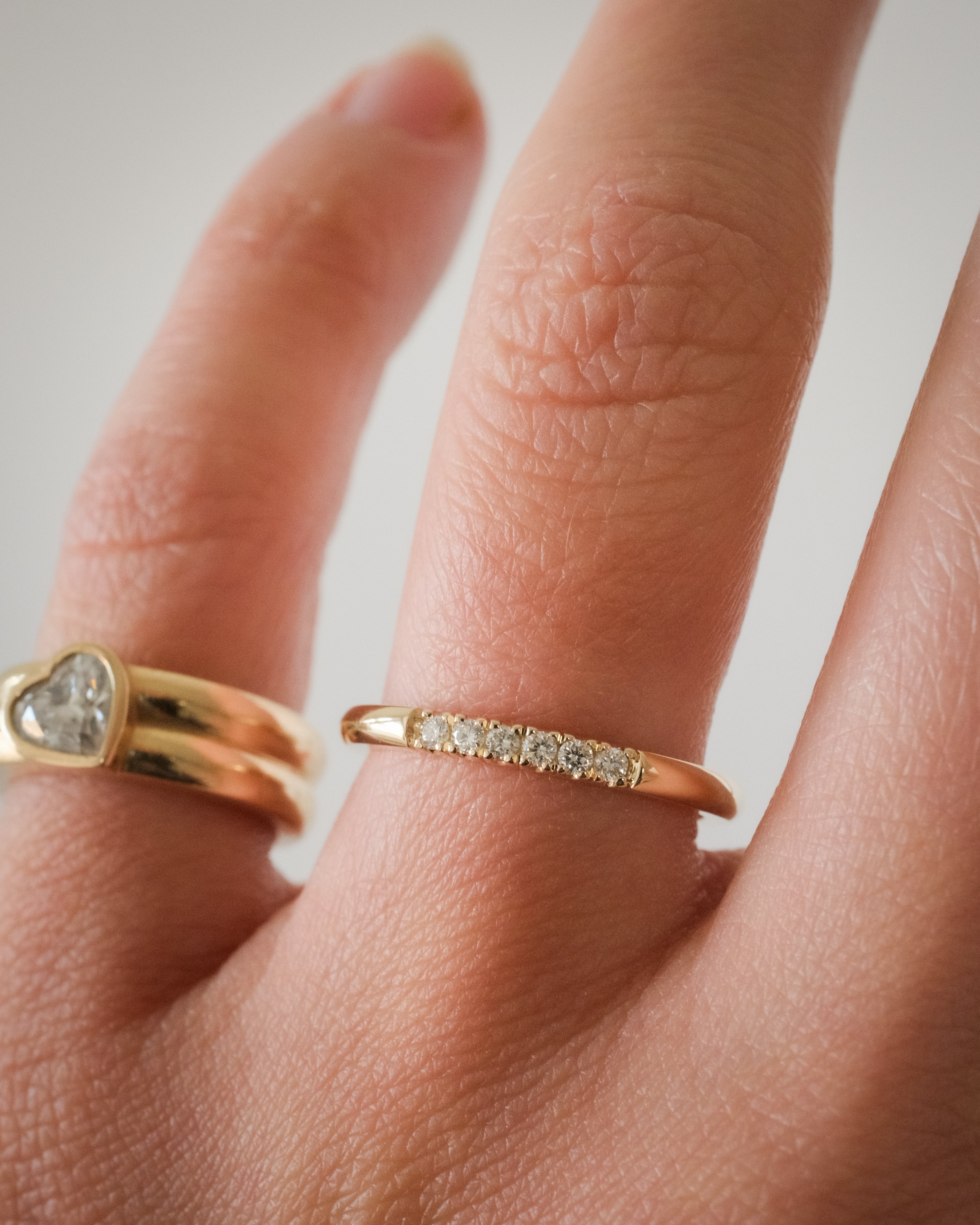 Madison Ring - 6 Diamonds