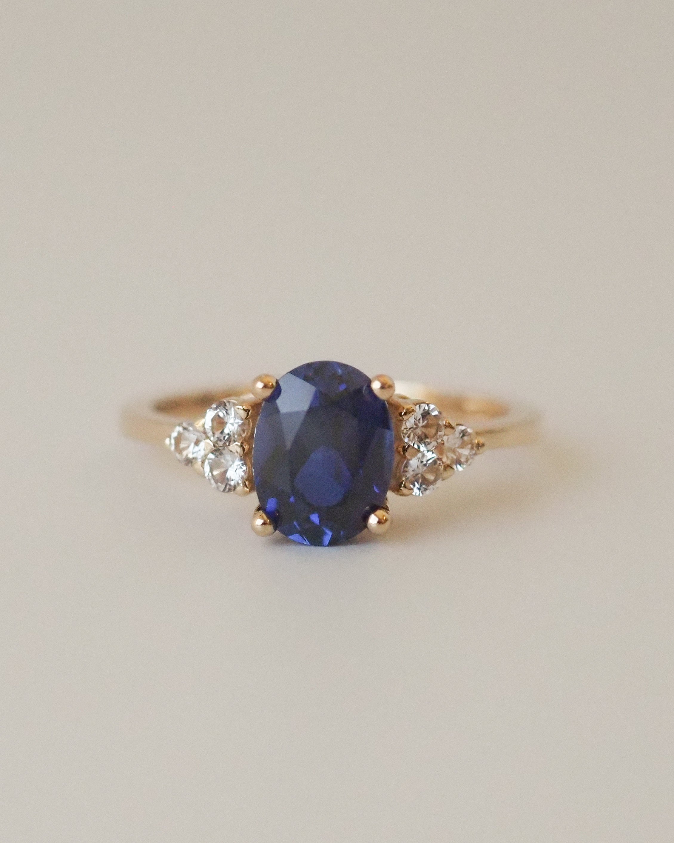 SAPPHIRE AND DIAMONDS ENGAGEMENT RING