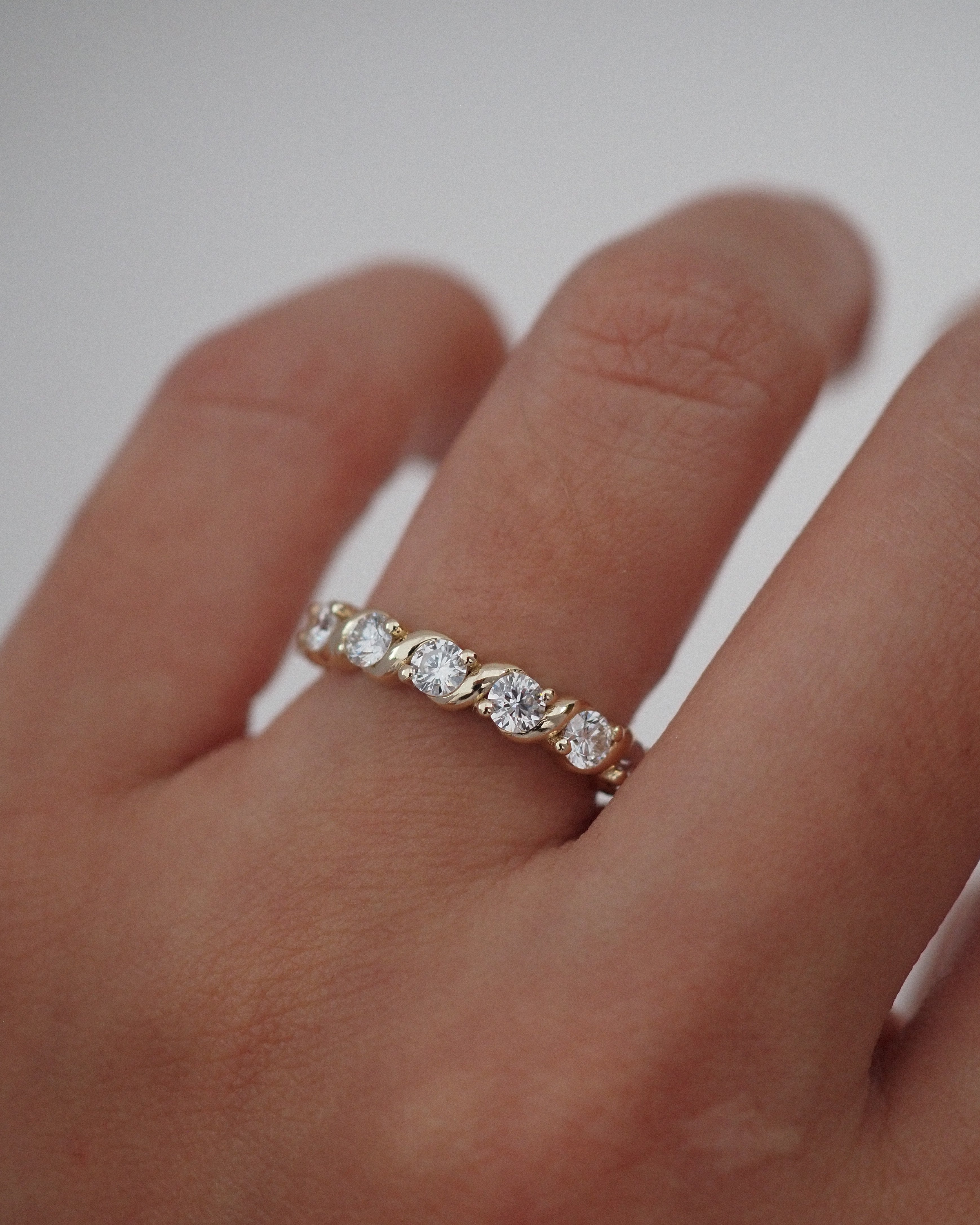 ARIA RING - DIAMONDS