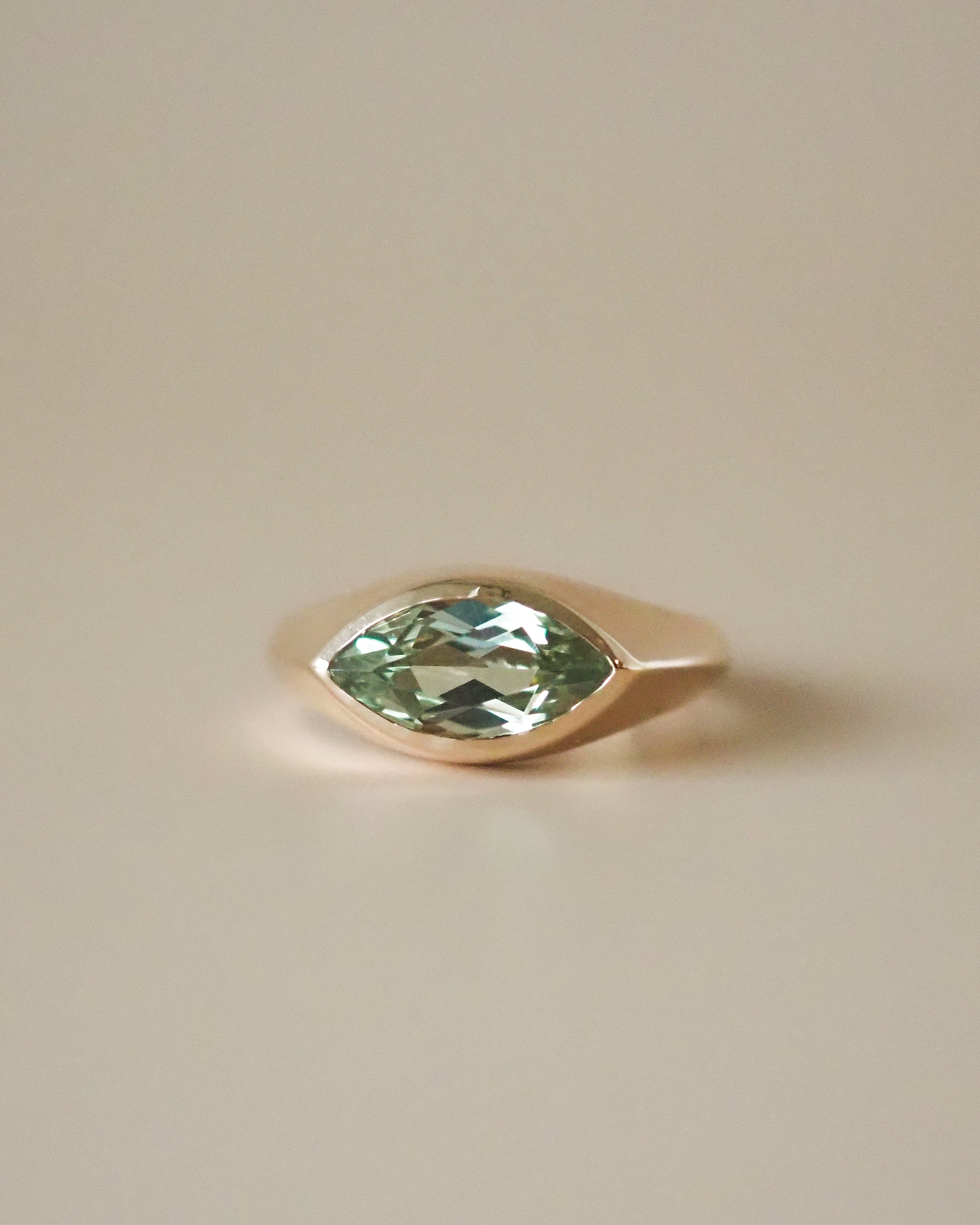CELINE RING - GREEN SAPPHIRE