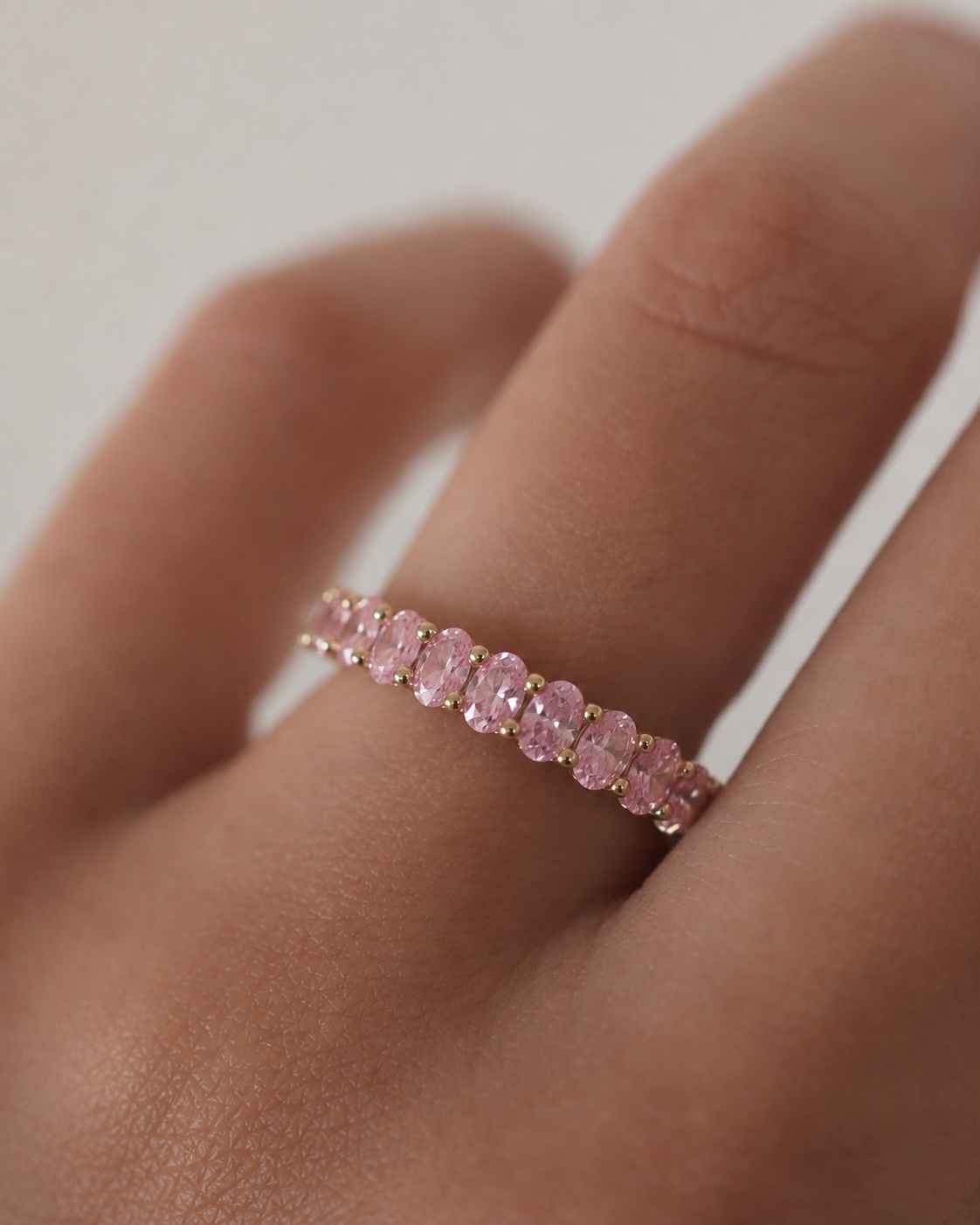 ALINA OVAL PINK DIAMONDS BAND