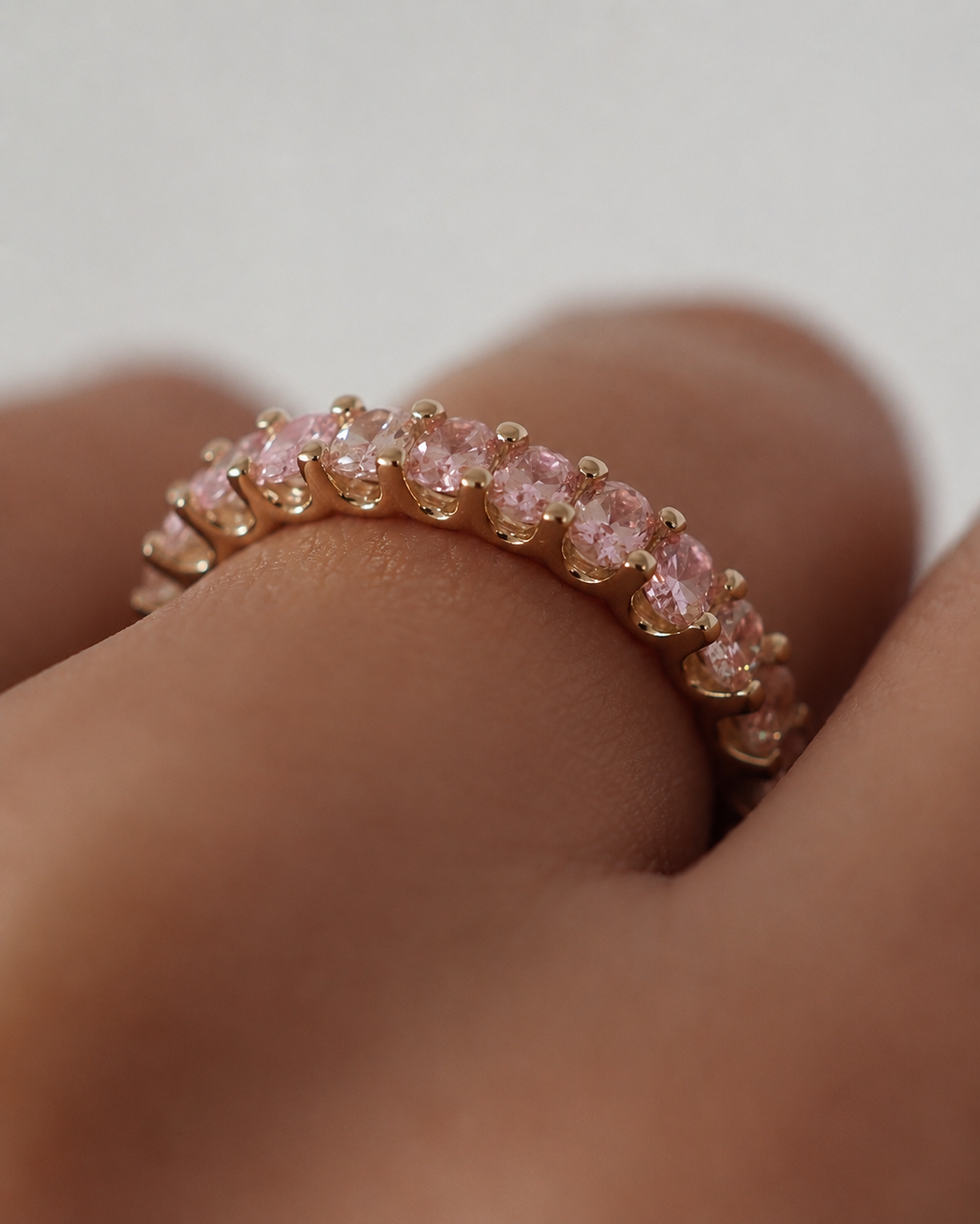 ALINA OVAL PINK DIAMONDS BAND