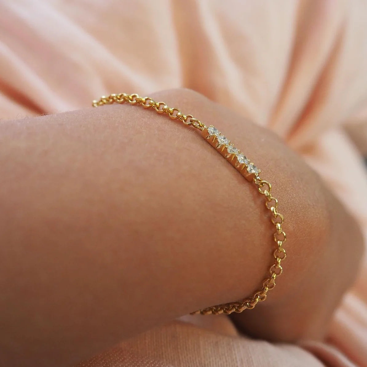 FRENCH BAR BRACELET - 5 DIAMONDS