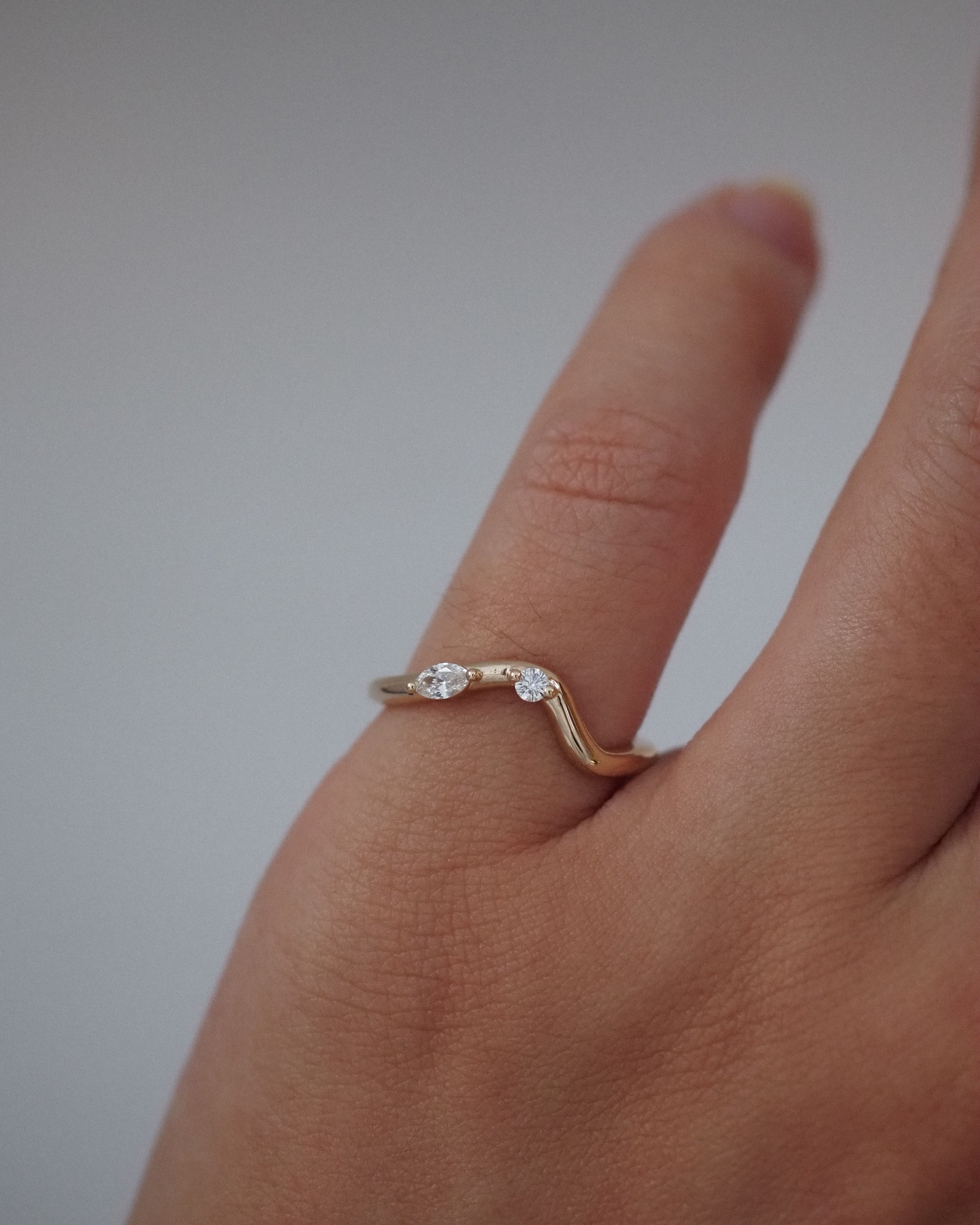 EMILY RING -DIAMONDS