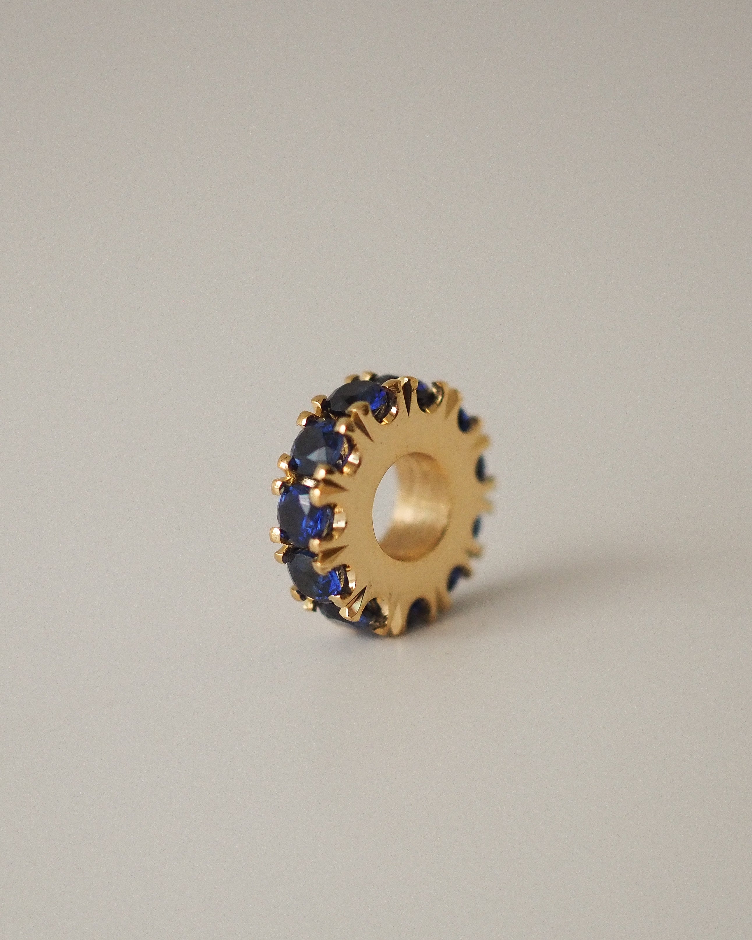 THE RONDELLE SAPPHIRES