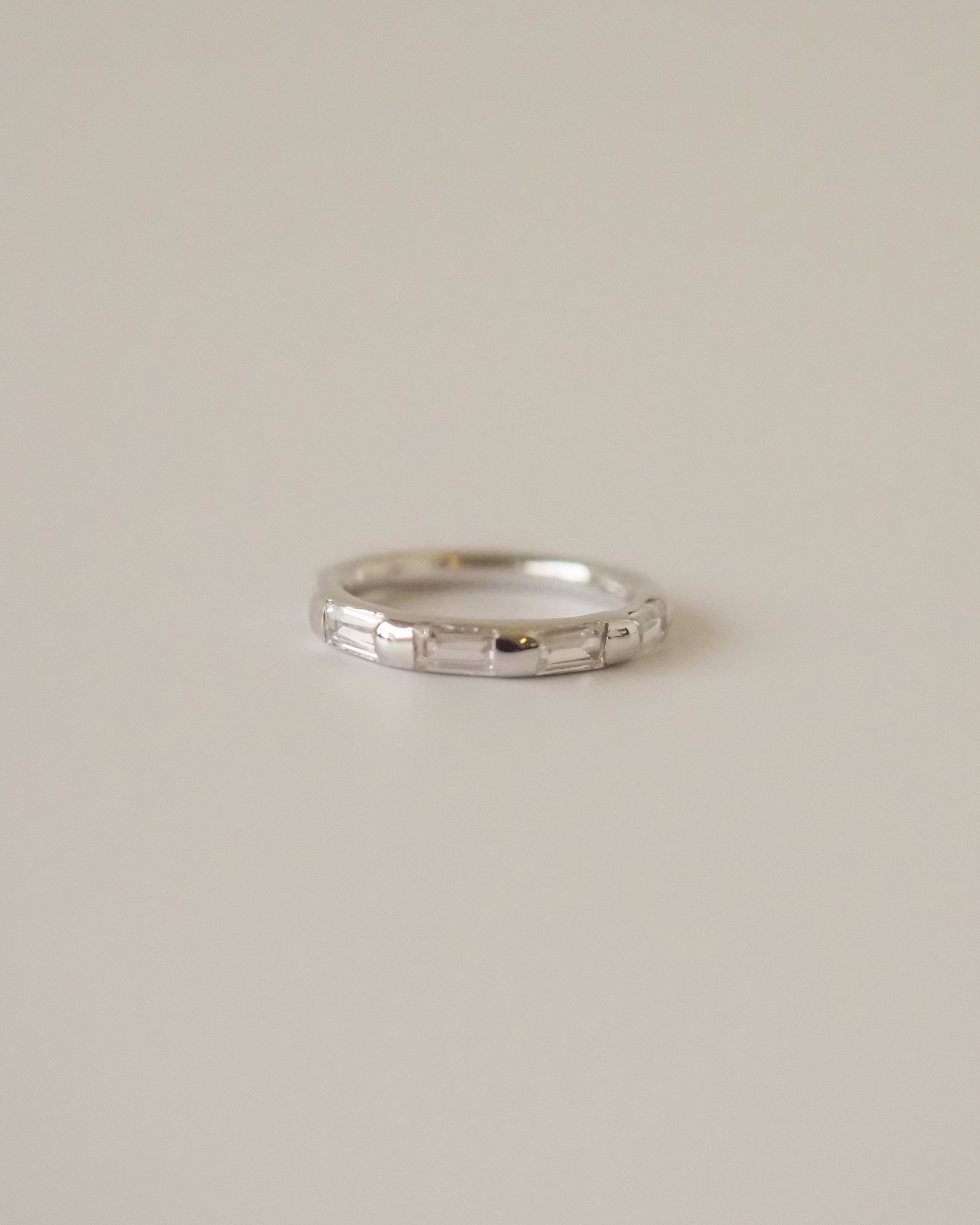 14k BAGUETTES PIERCING HOOP