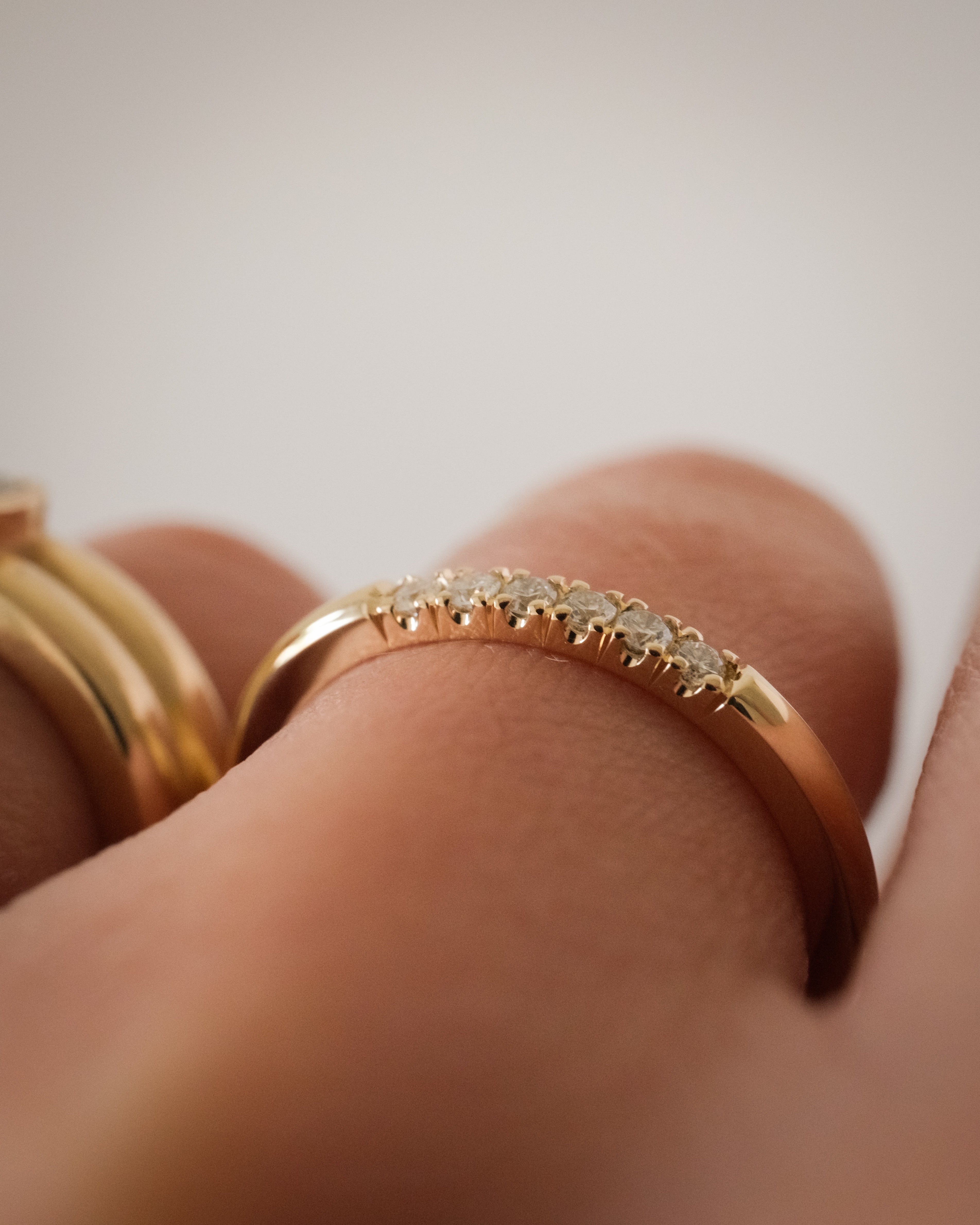 Madison Ring - 6 Diamonds
