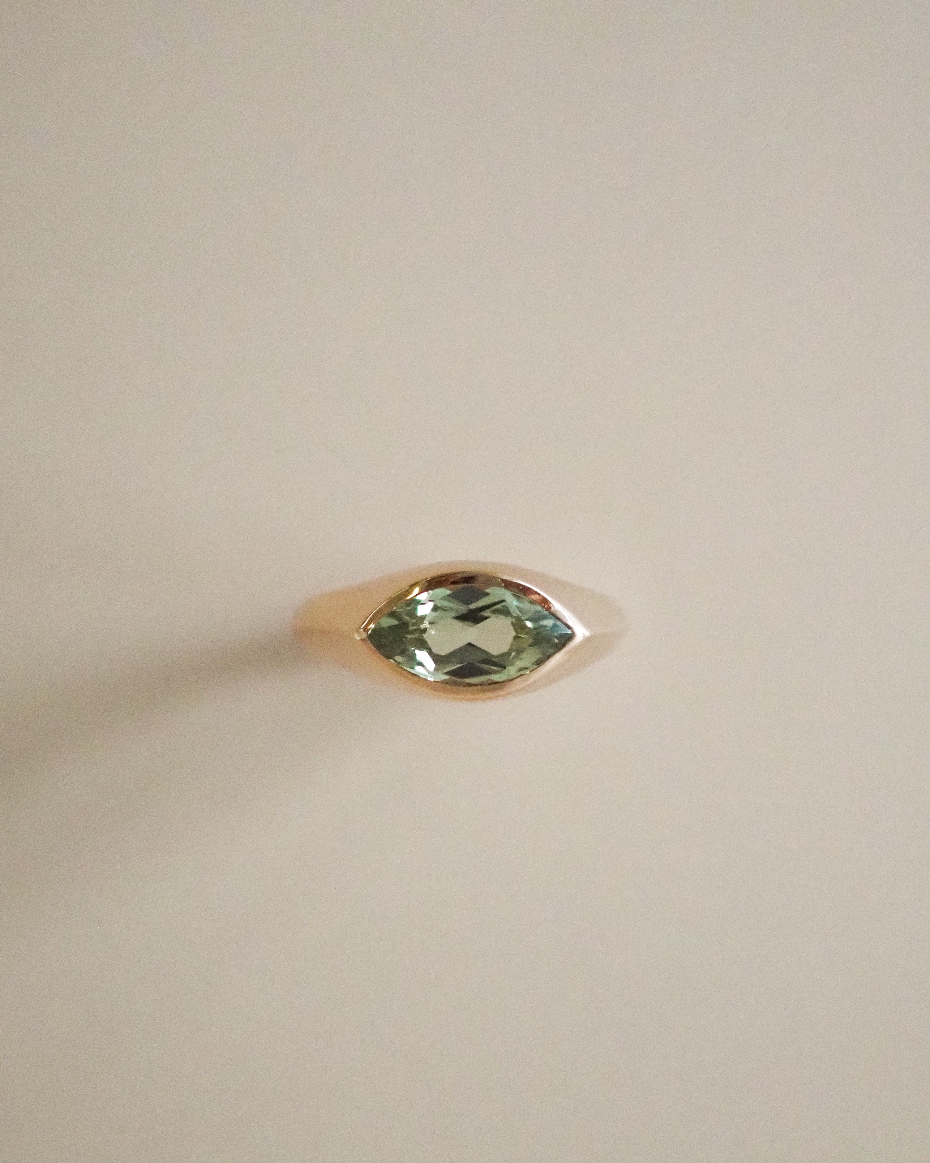 CELINE RING - GREEN SAPPHIRE