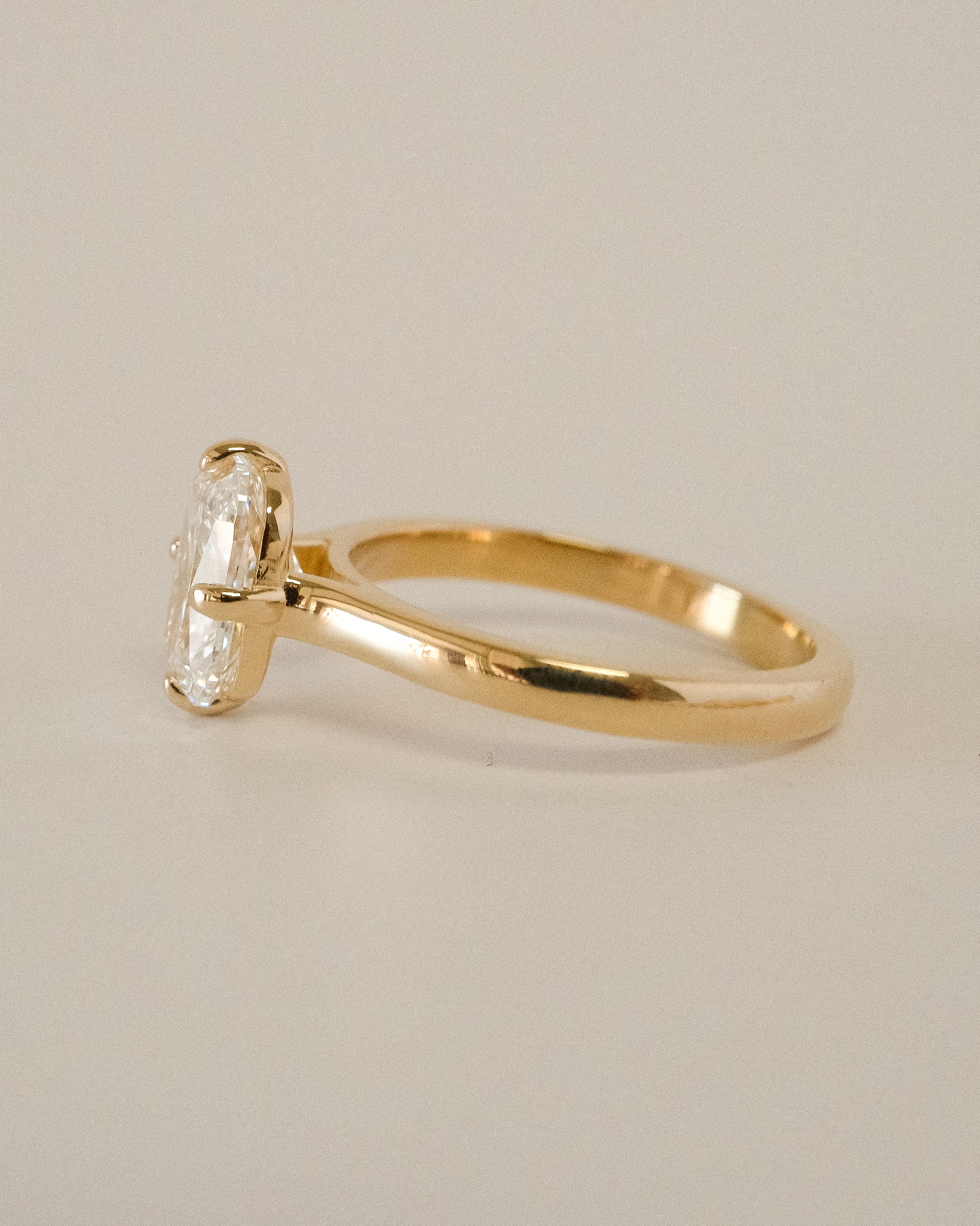 LU RING - 1.8CT DIAMOND