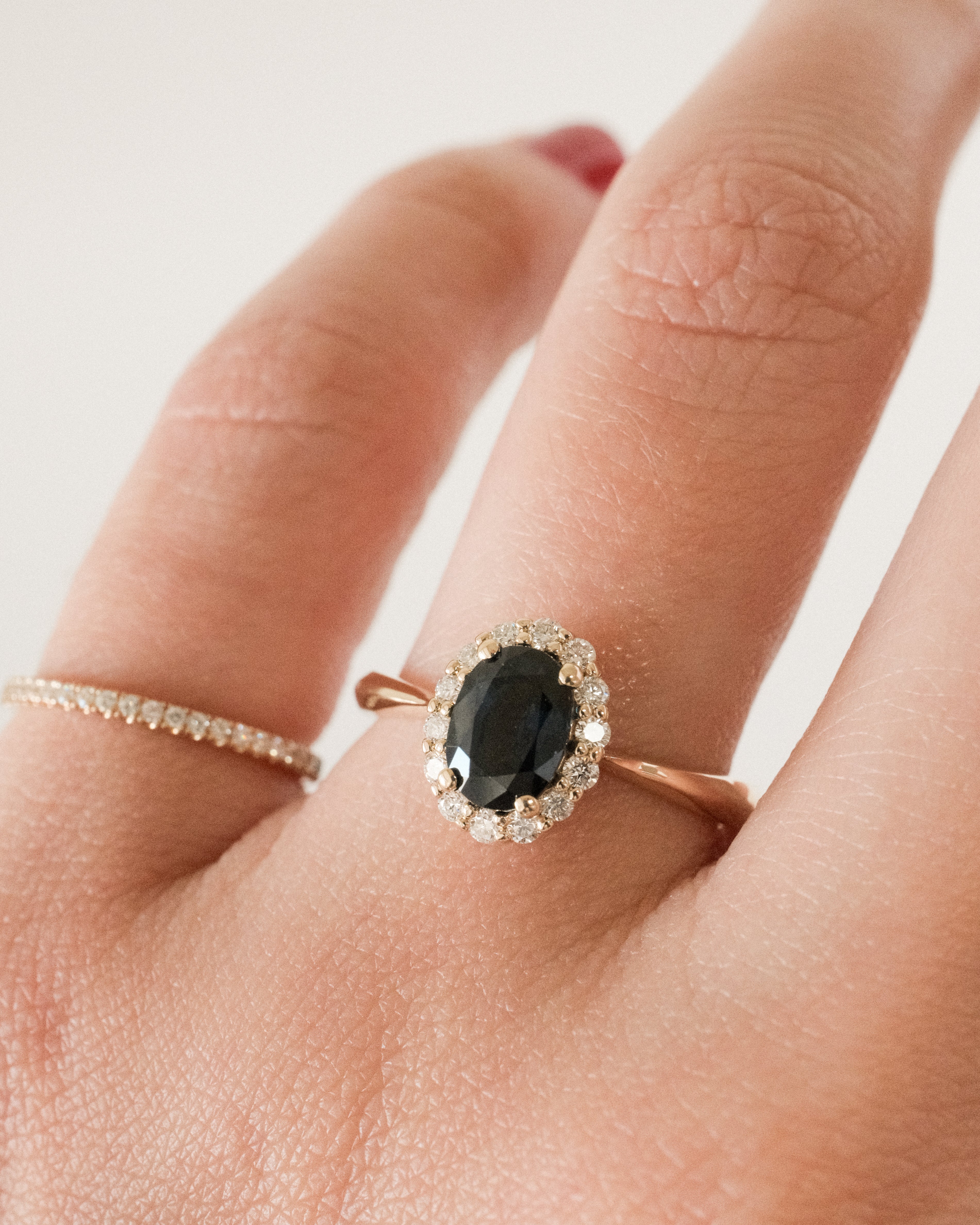 DIANE ENGAGEMENT RING - OVAL SAPPHIRE AND DIAMONDS