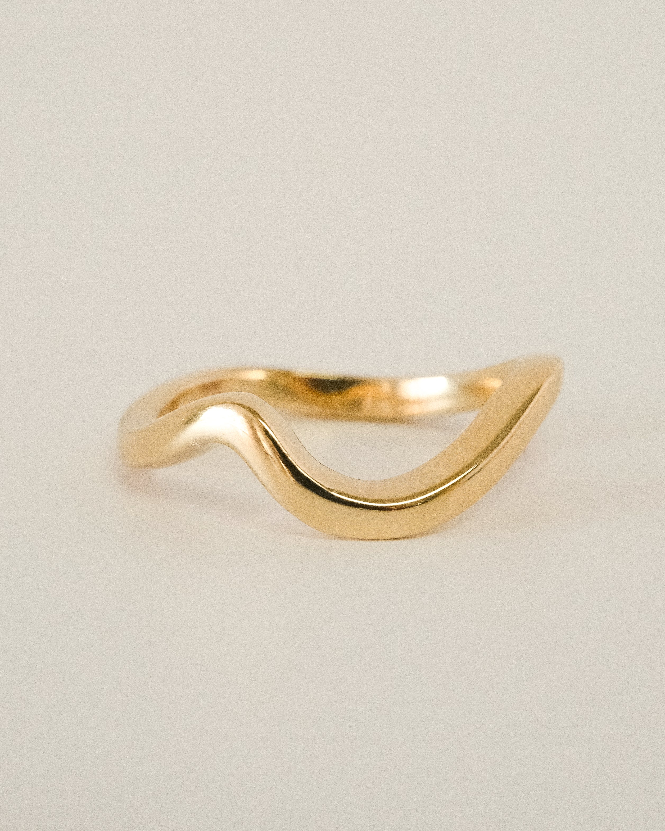 AVA WEDDING BAND