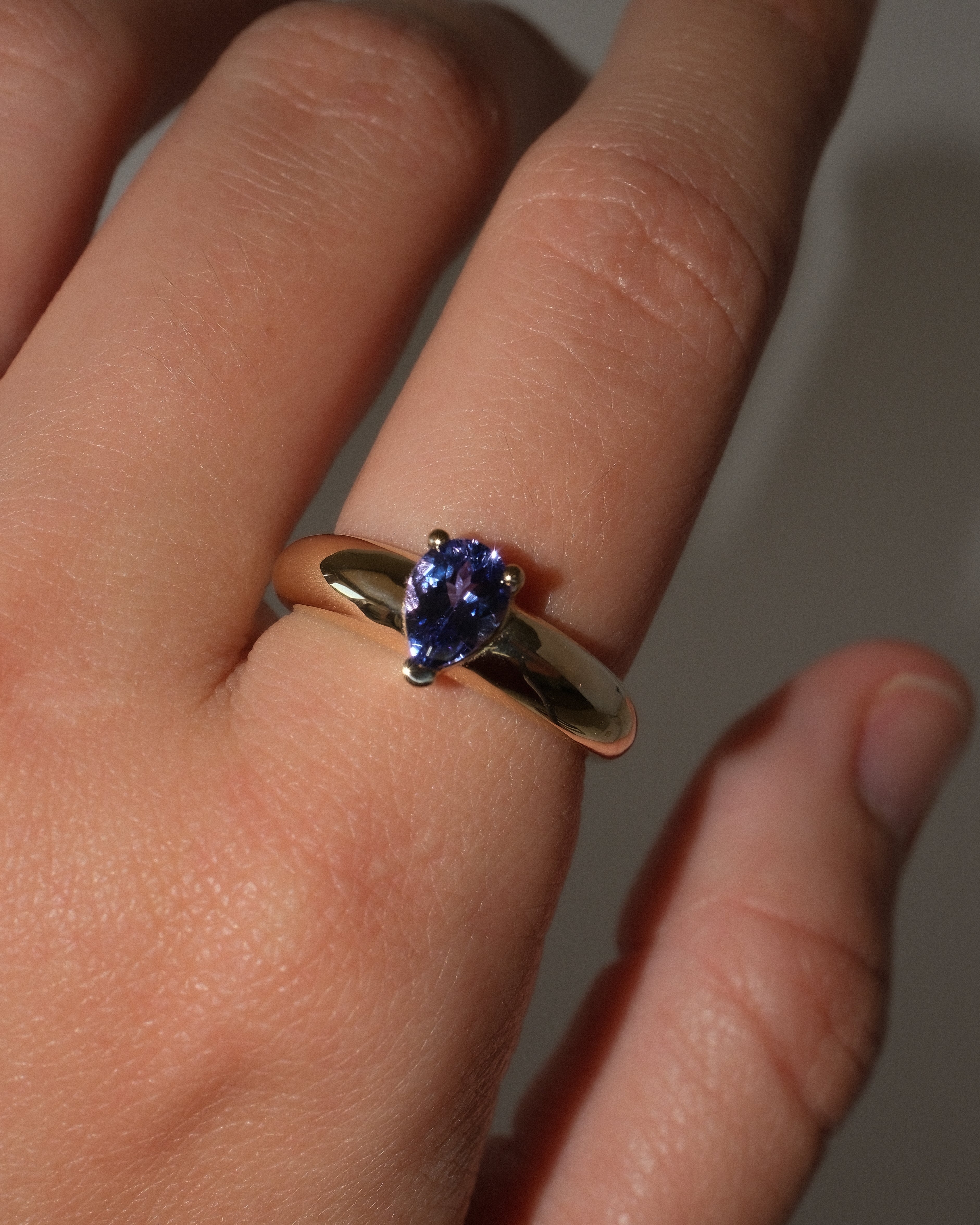 GIANNA RING - TANZANITE