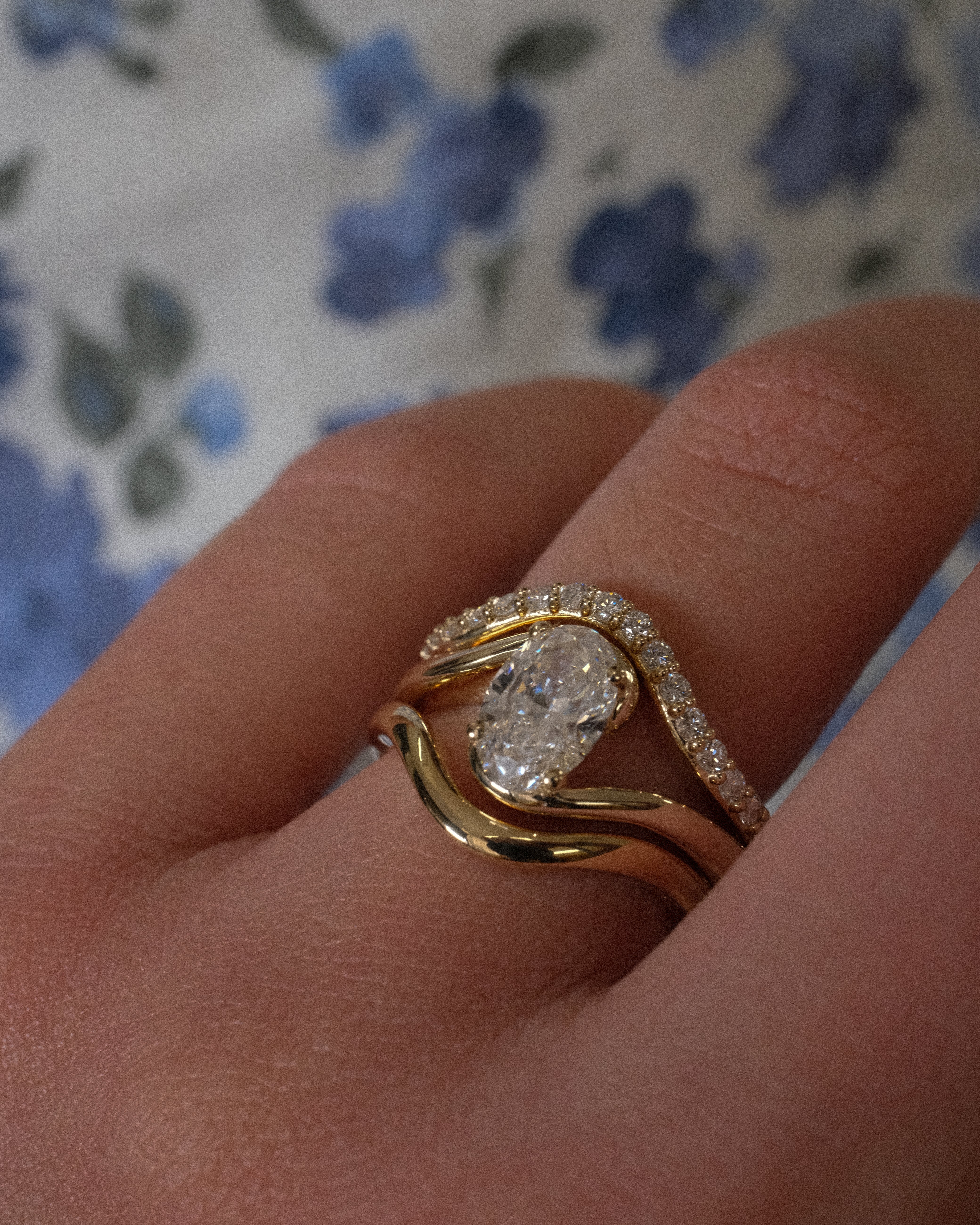 NATALIA WEDDING BAND - DIAMONDS