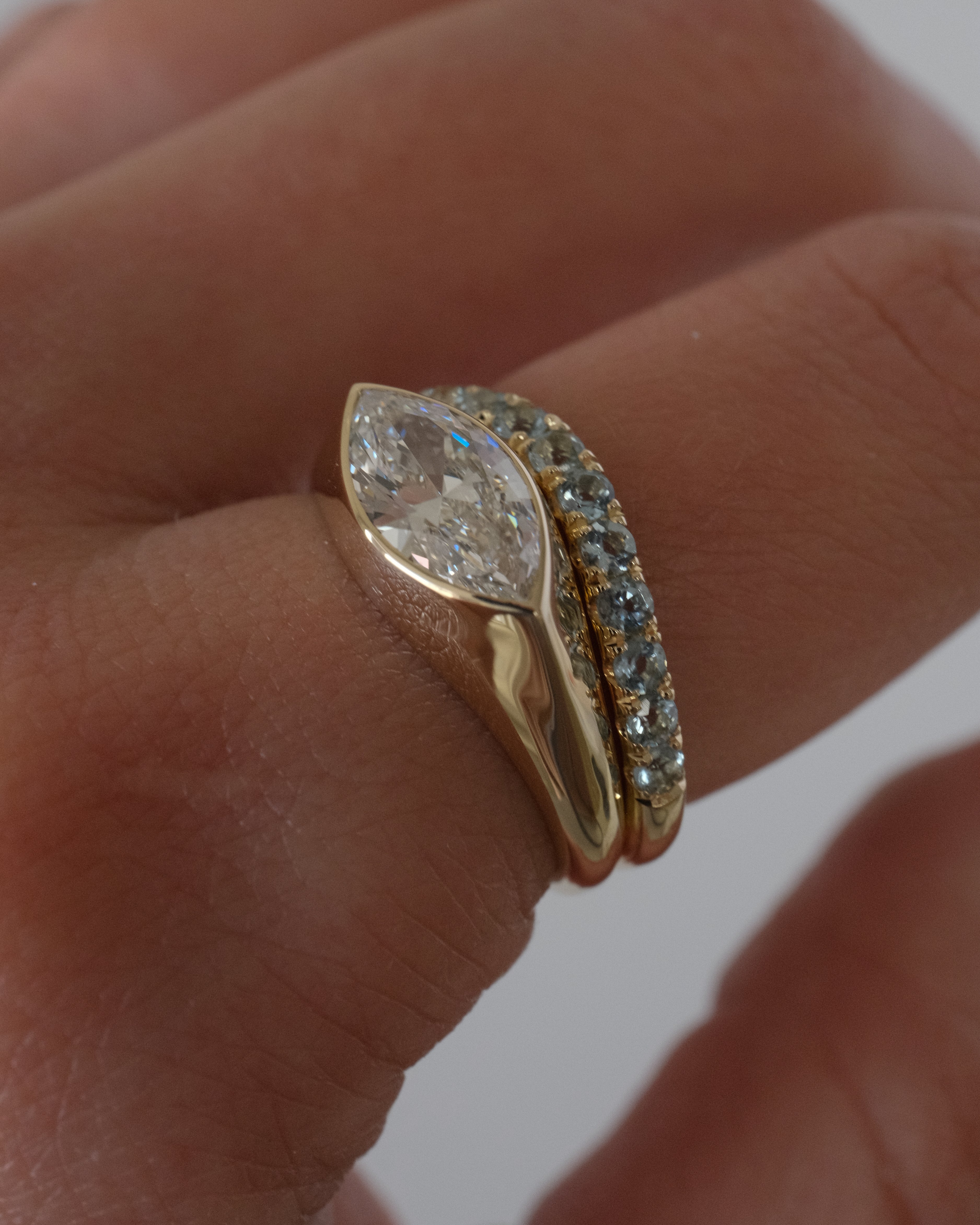 IRIS RING - AQUAMARINES