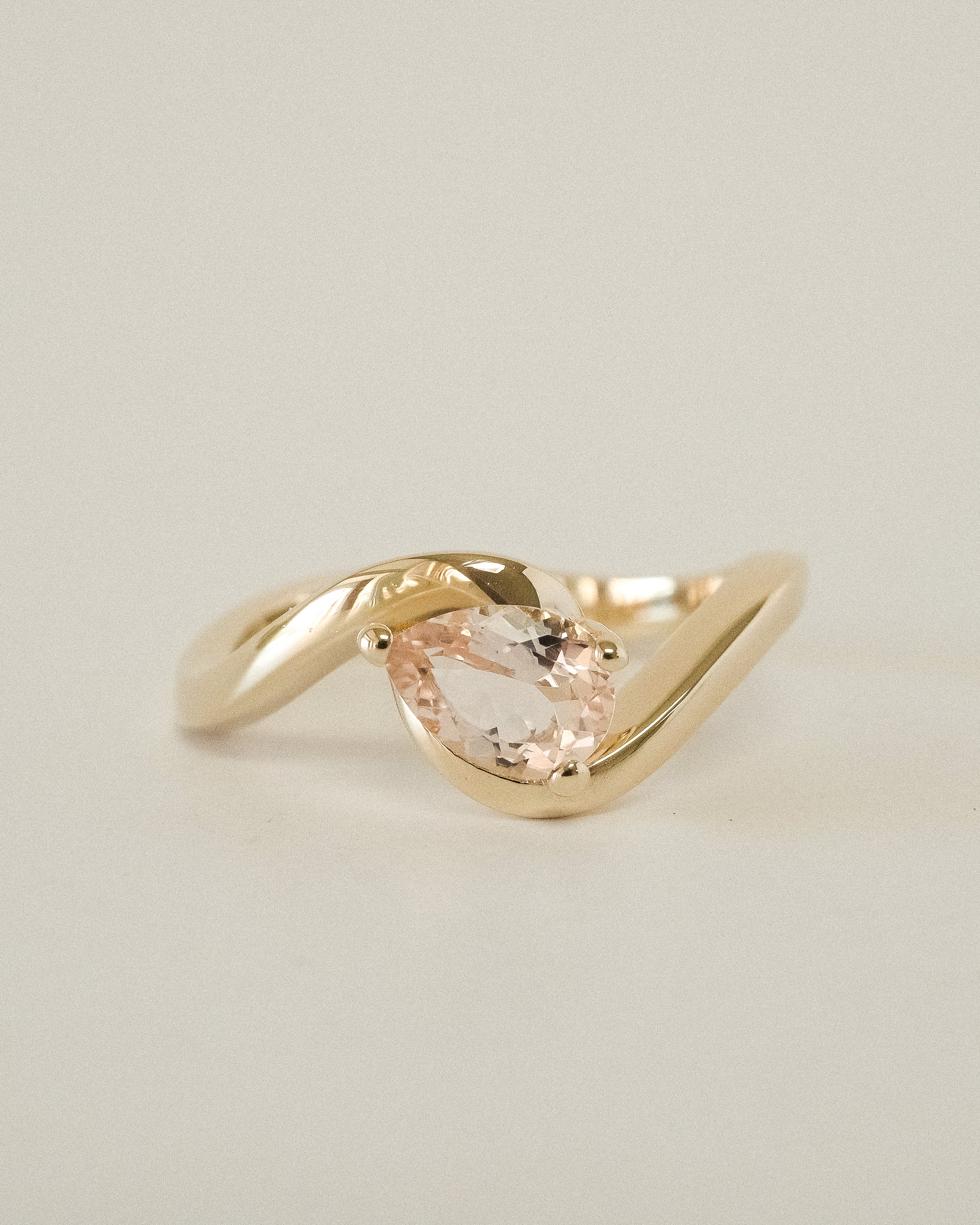 AVA RING - MORGANITE