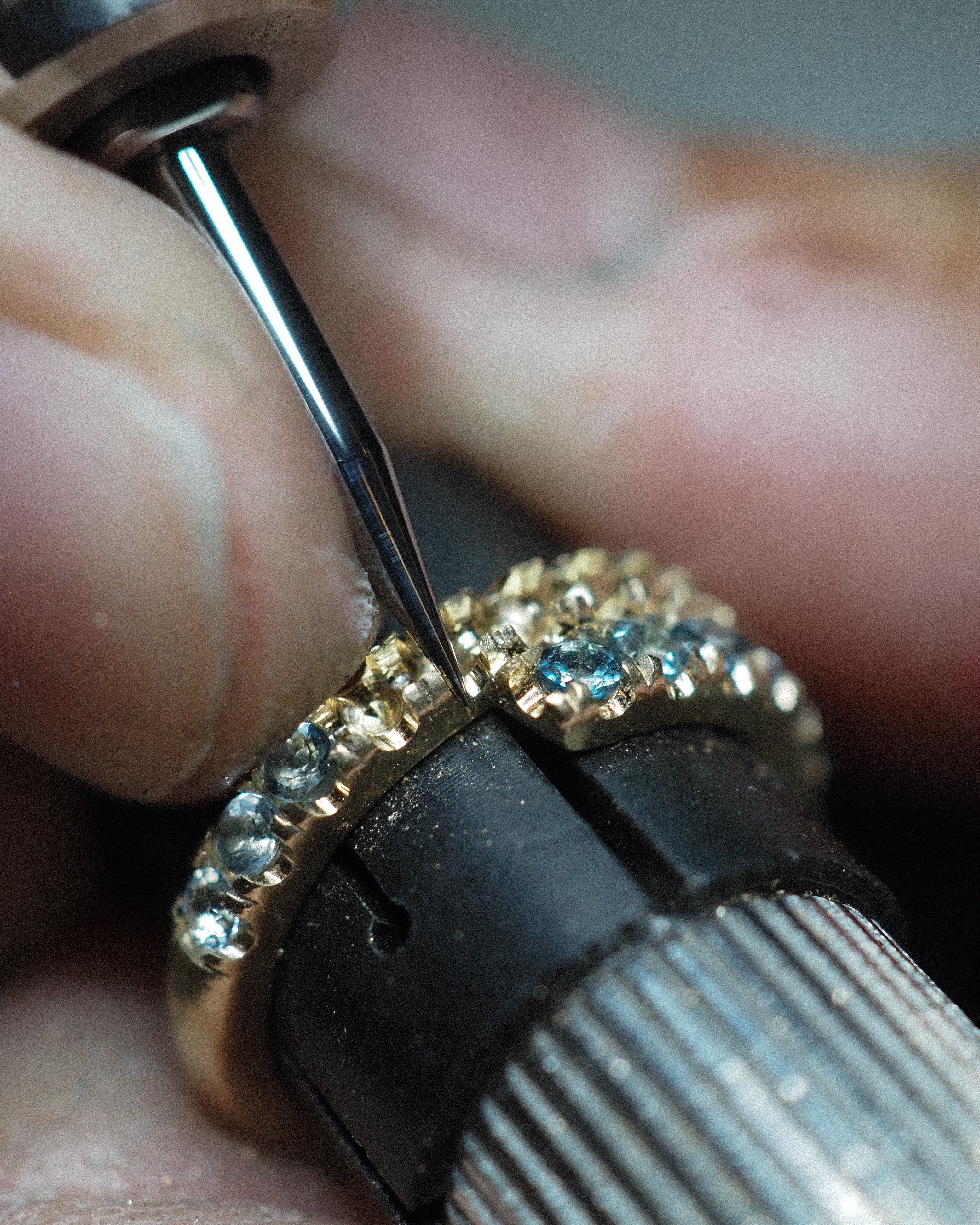 ZAIDA PINKY RING - DIAMONDS AND BLUE TOPAZ