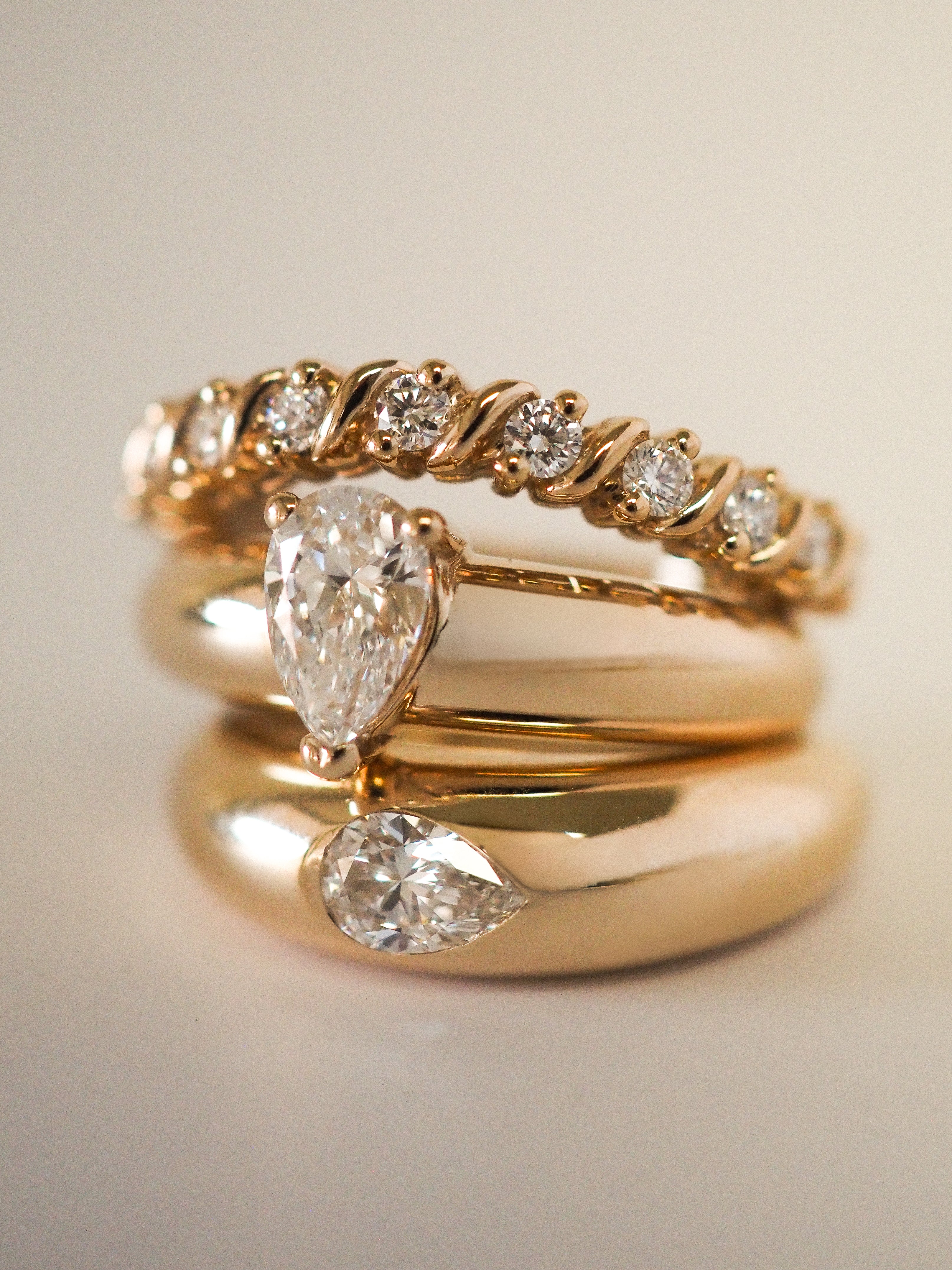 ANNABELLE RING - PEAR CUT