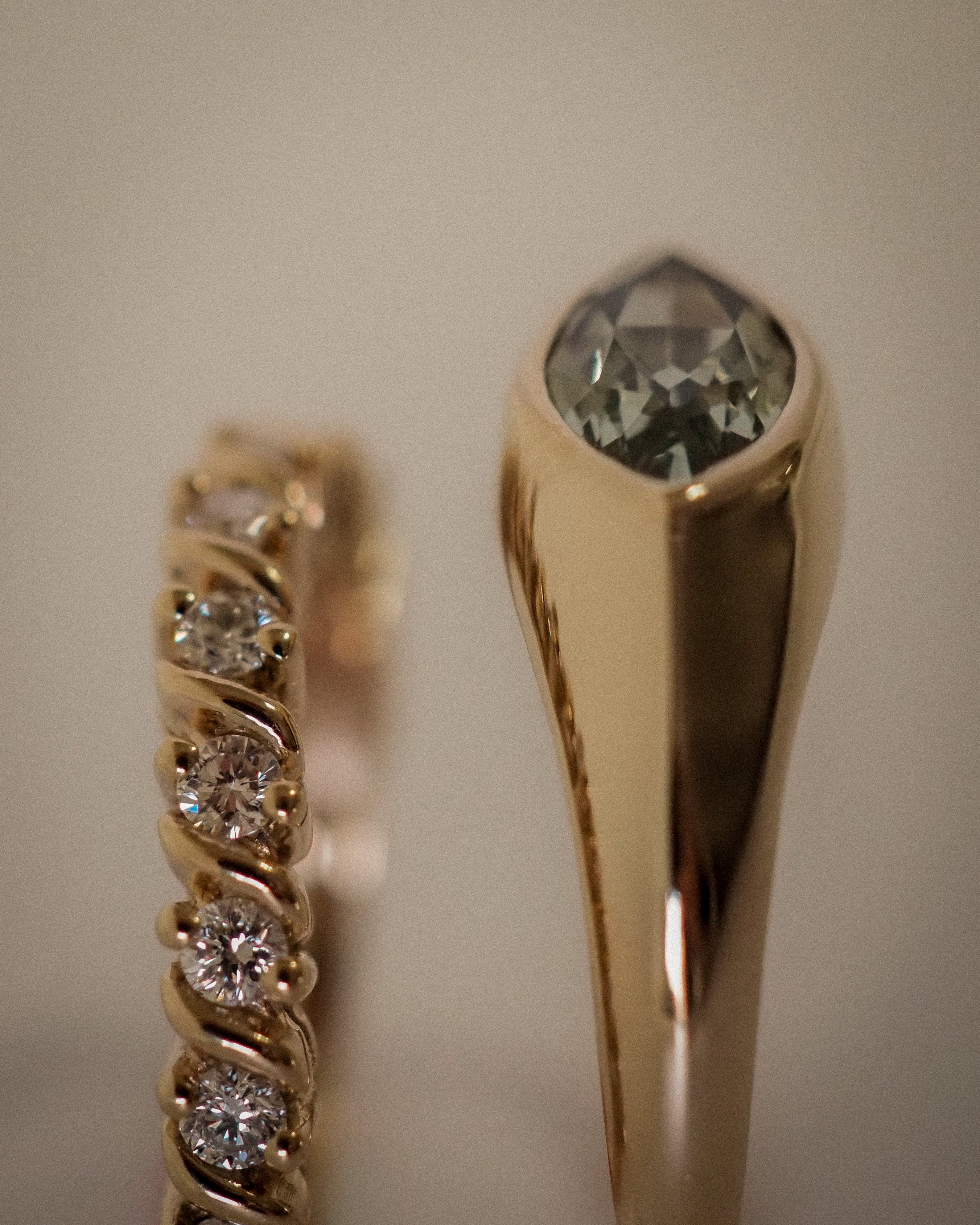 THE CARMEN II - CURVED RING