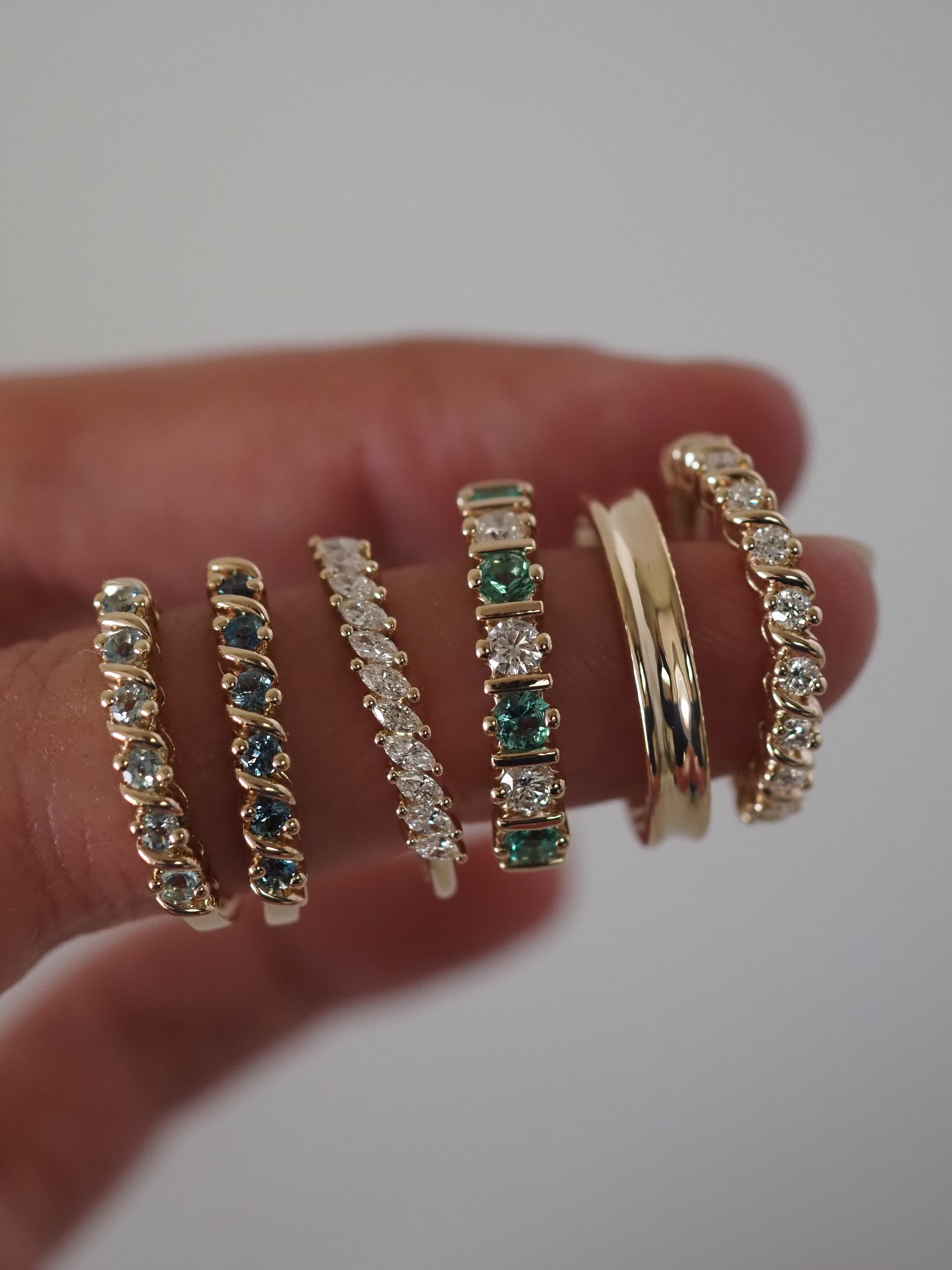 IRIS RING - DIAMONDS