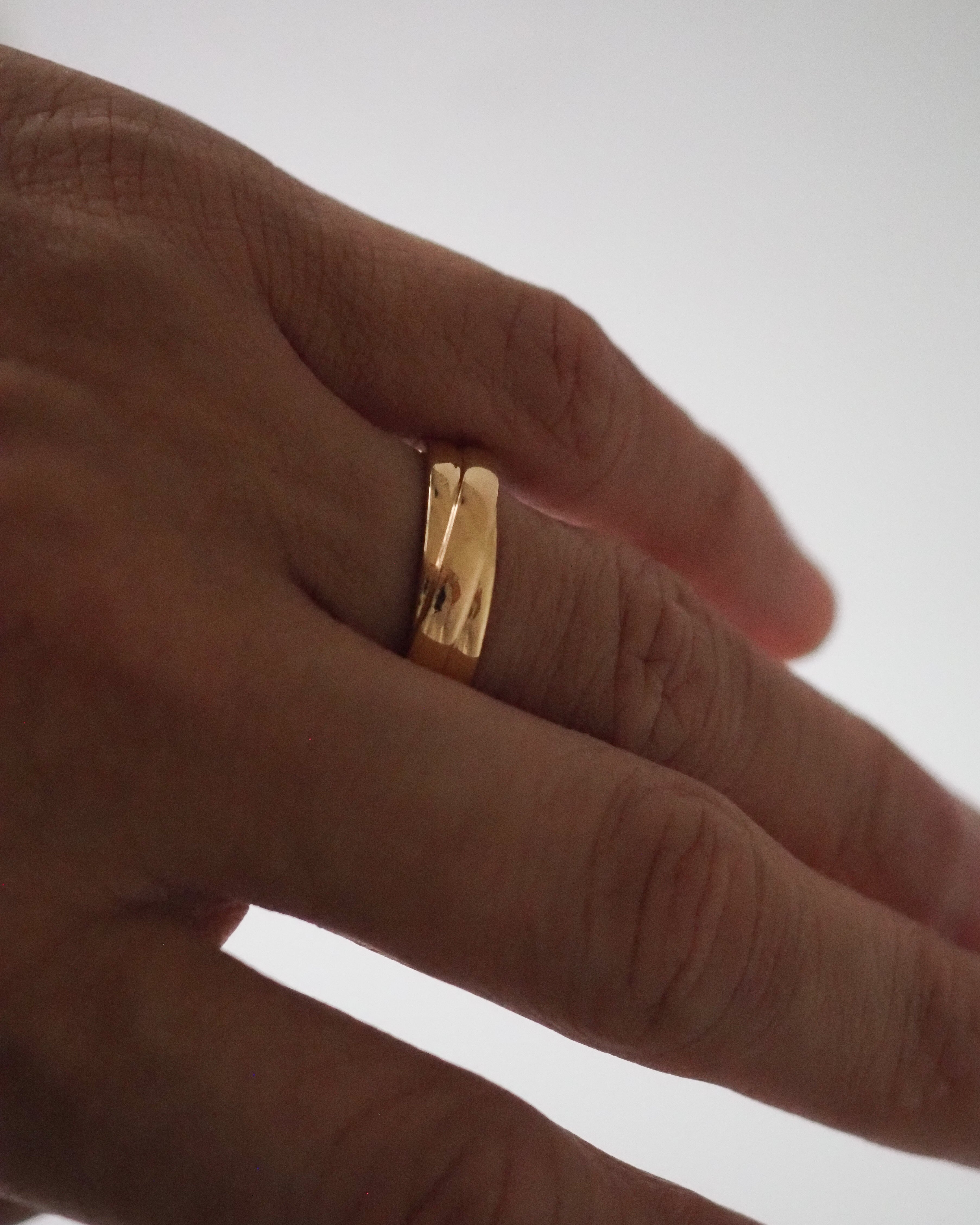 CRISS CROSS RING - THICK