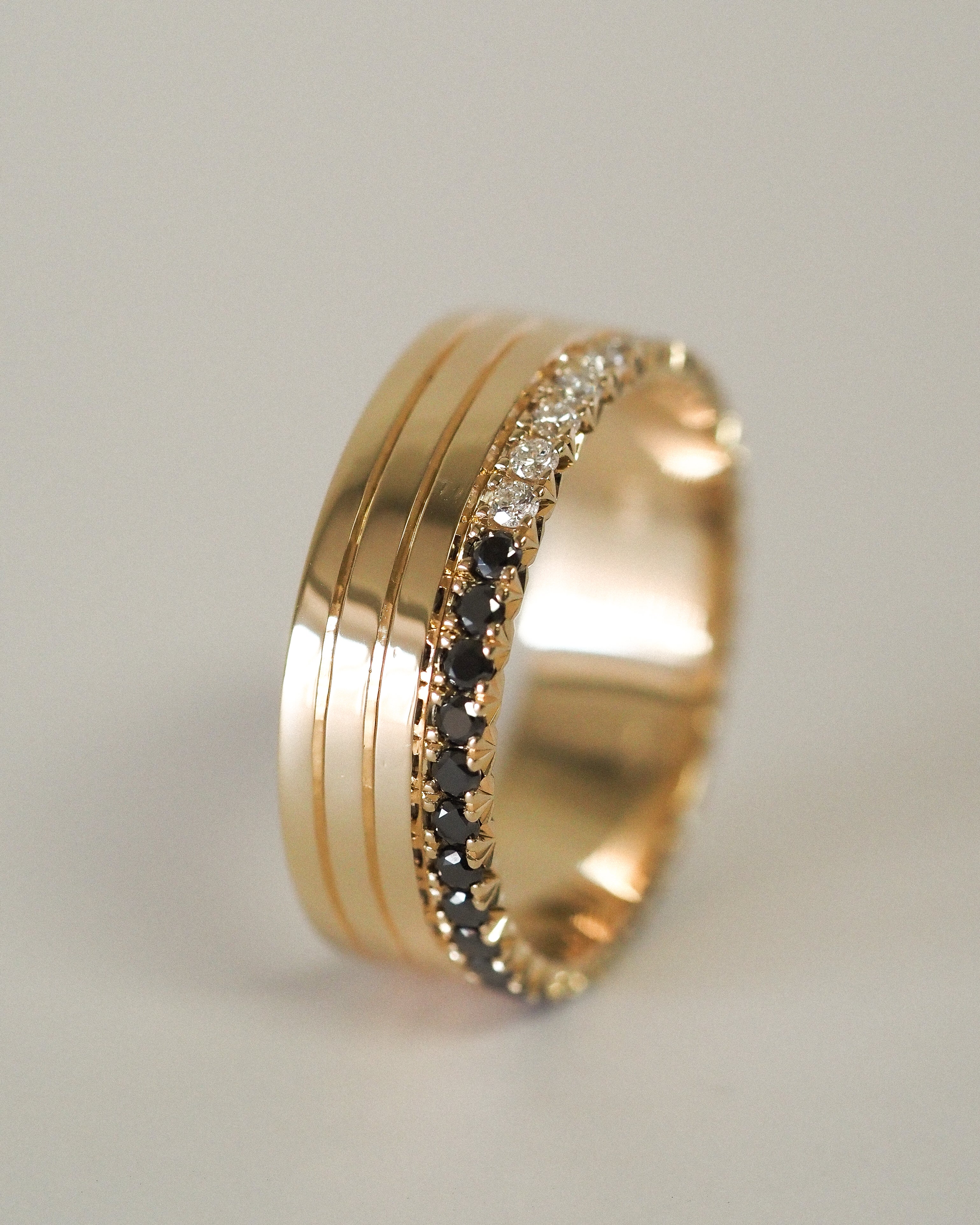 THE MANDY RING - DAY AND NIGHT