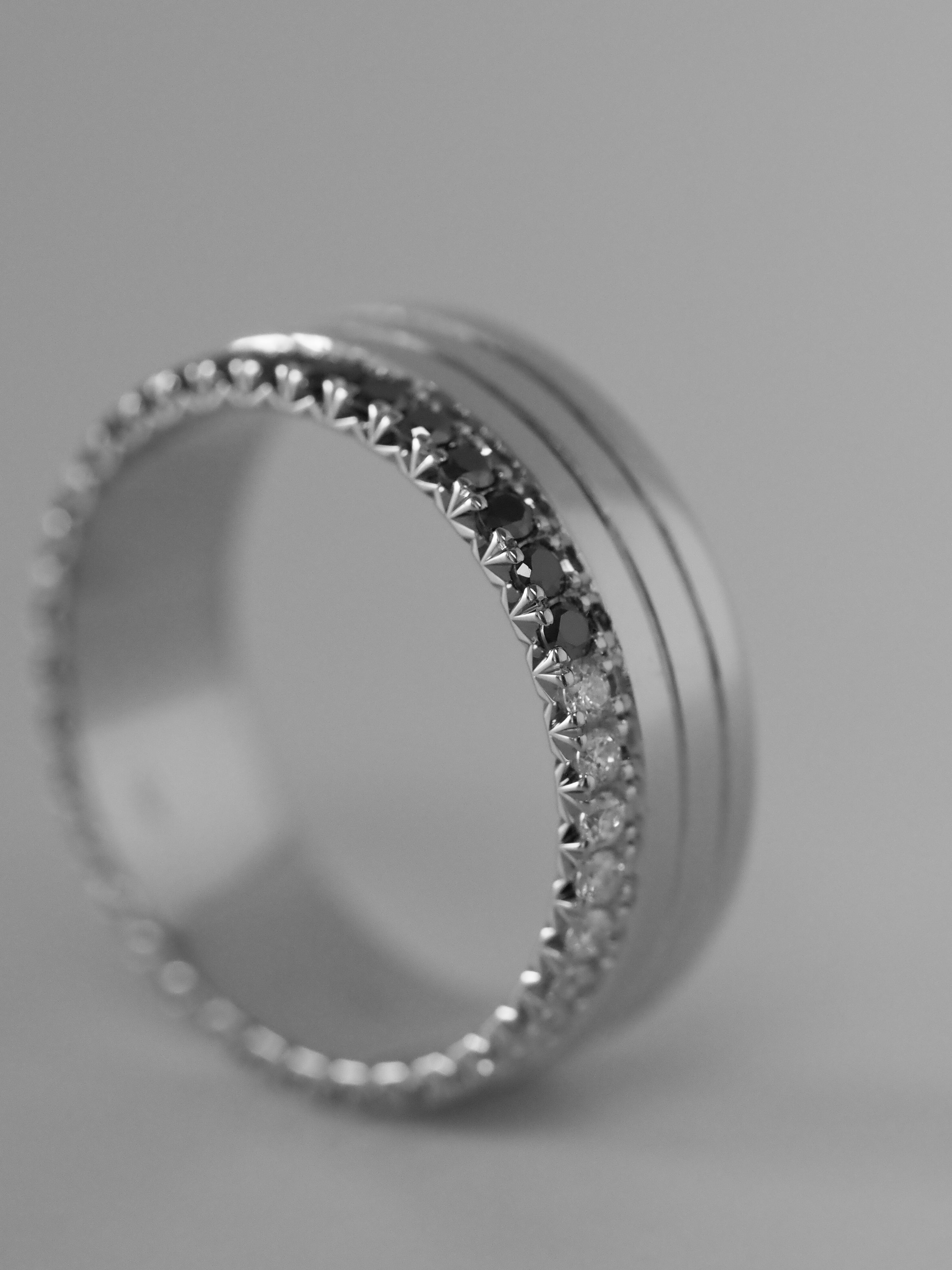 THE MANDY RING - DAY AND NIGHT