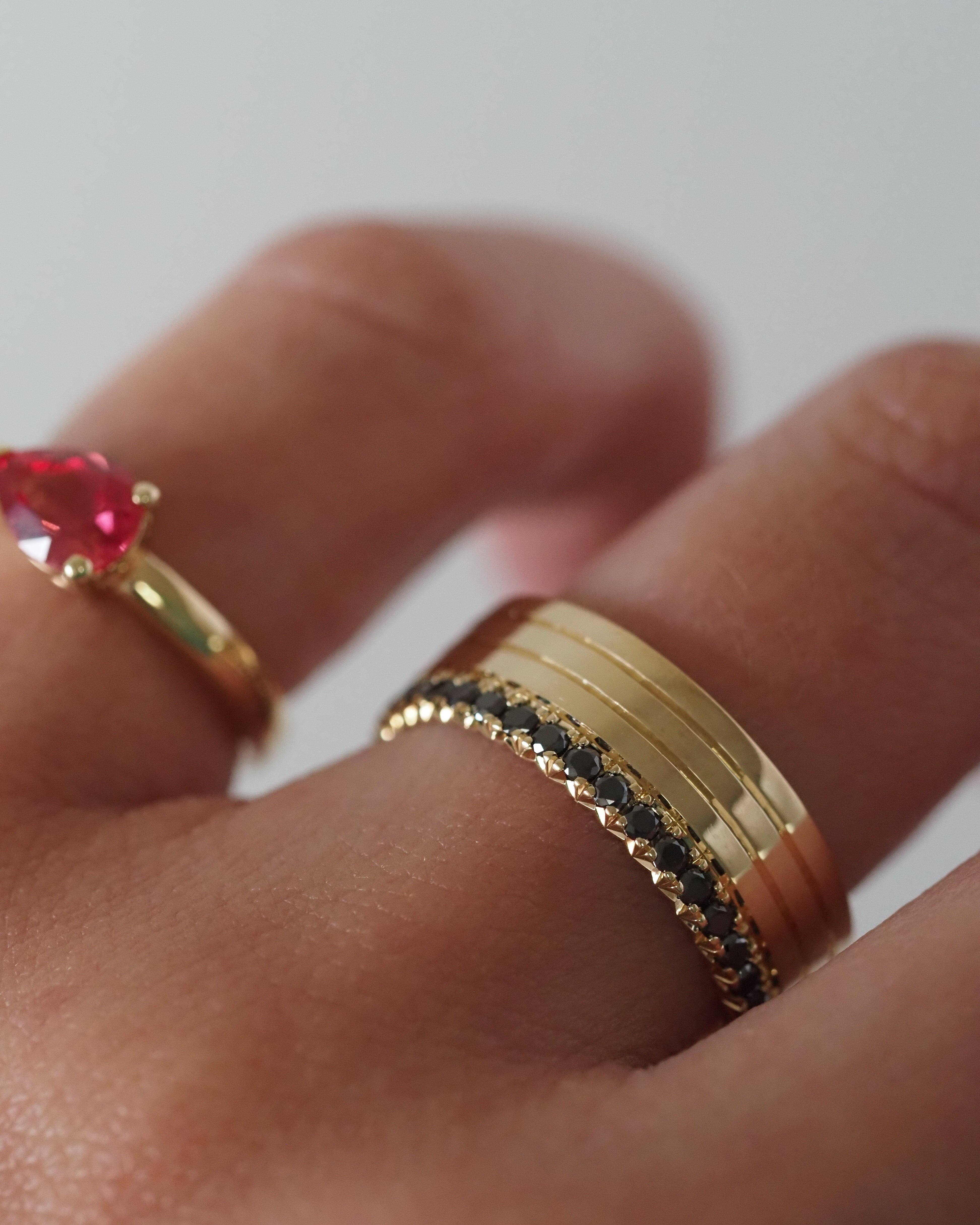 THE MANDY RING - DAY AND NIGHT