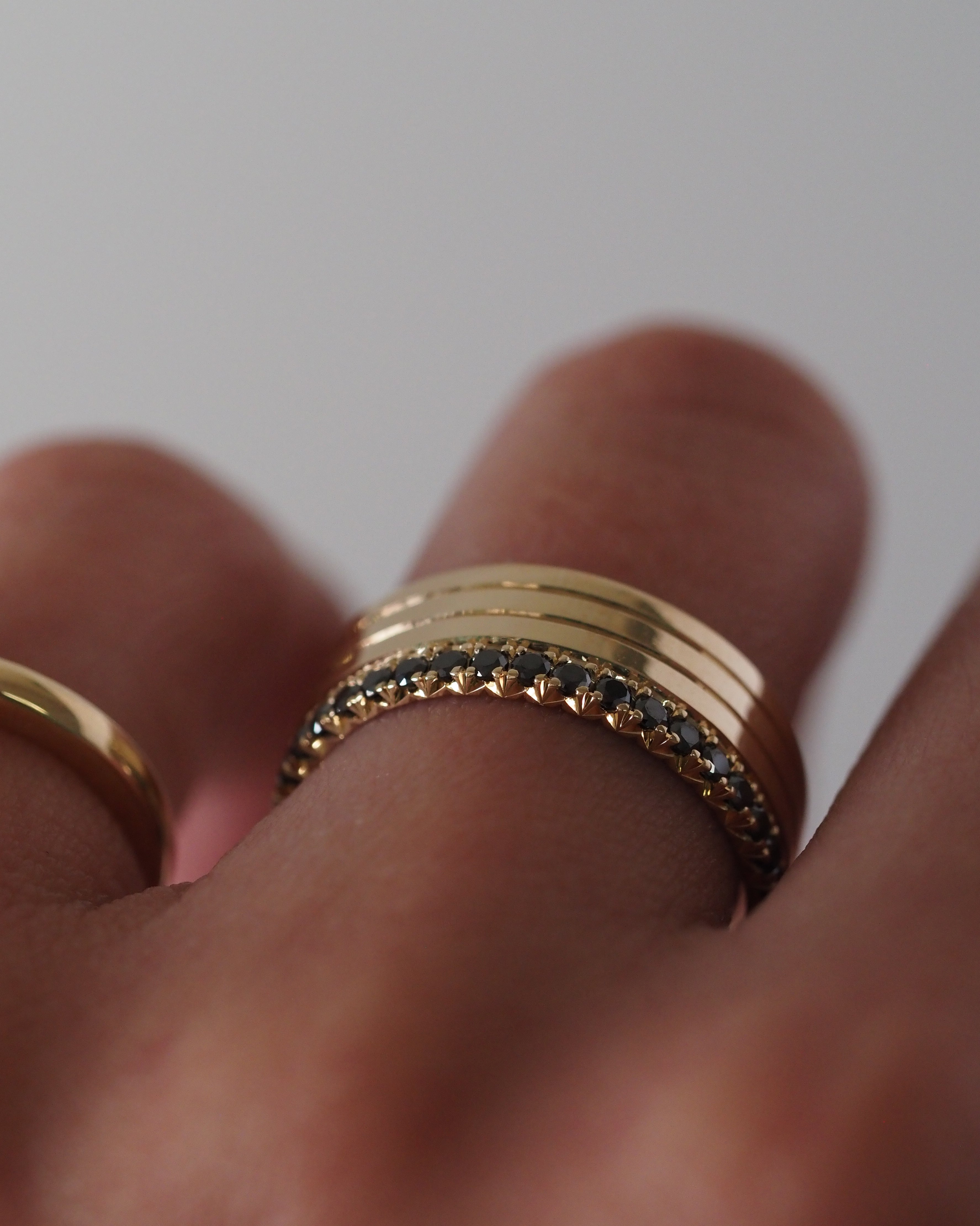 THE MANDY RING - DAY AND NIGHT