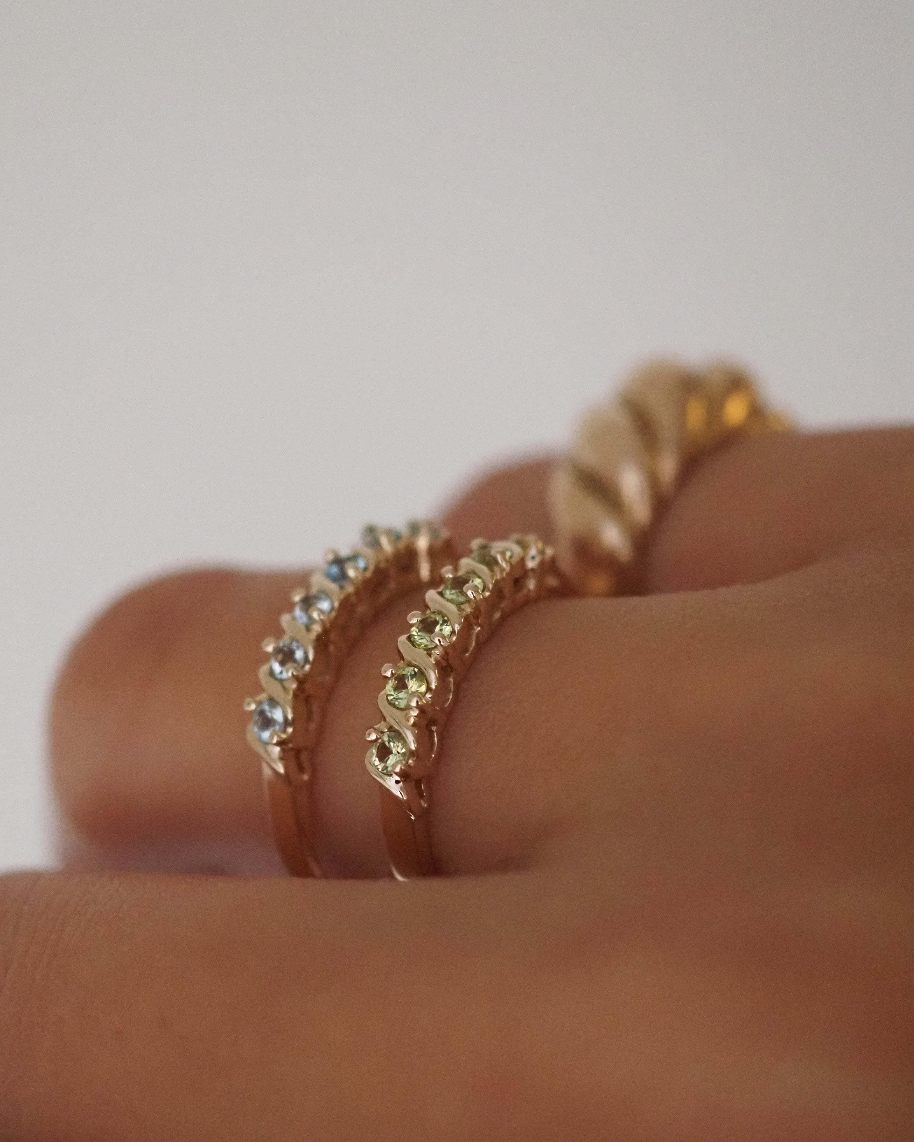 CARMEN RING PERIDOTS