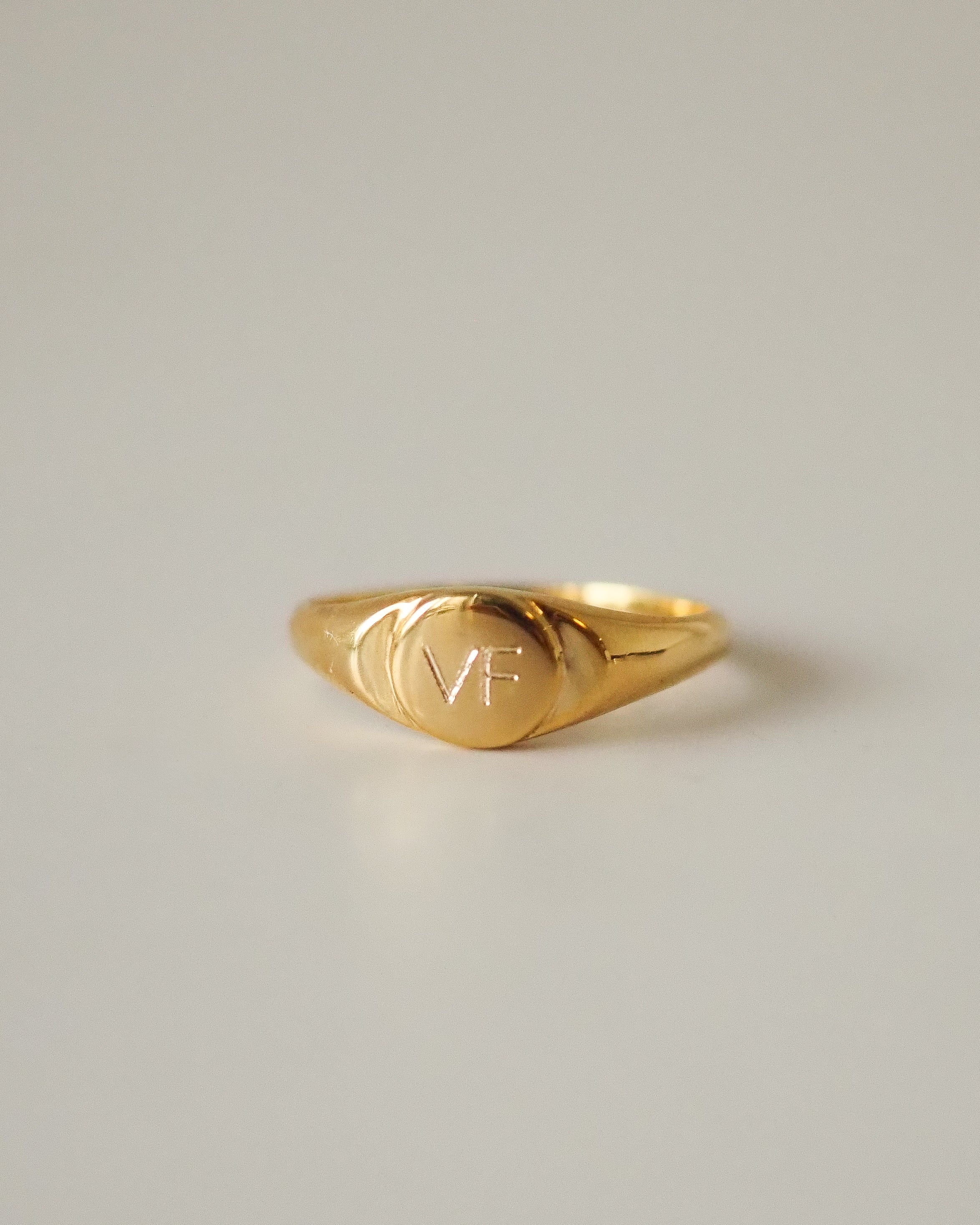 MINI SIGNET RING