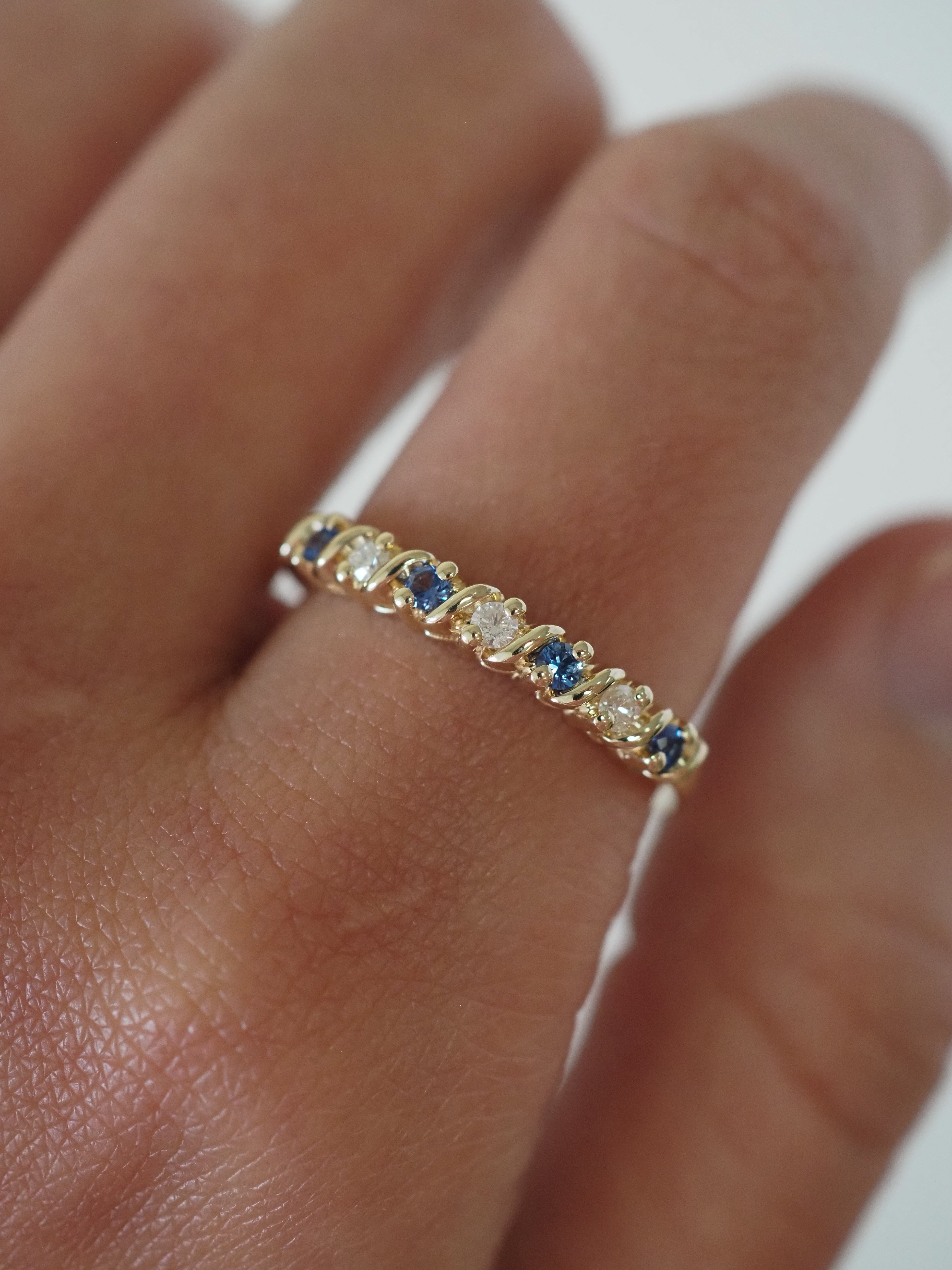 CARMEN RING - DIAMONDS AND SAPPHIRES