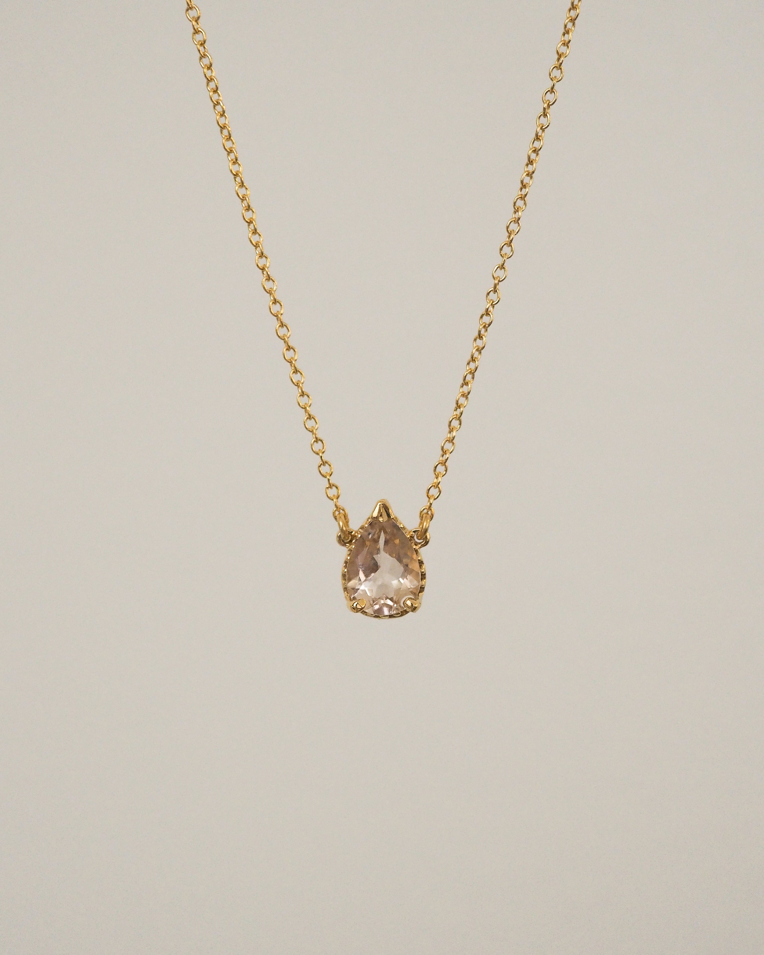 SARAH NECKLACE - MORGANITE