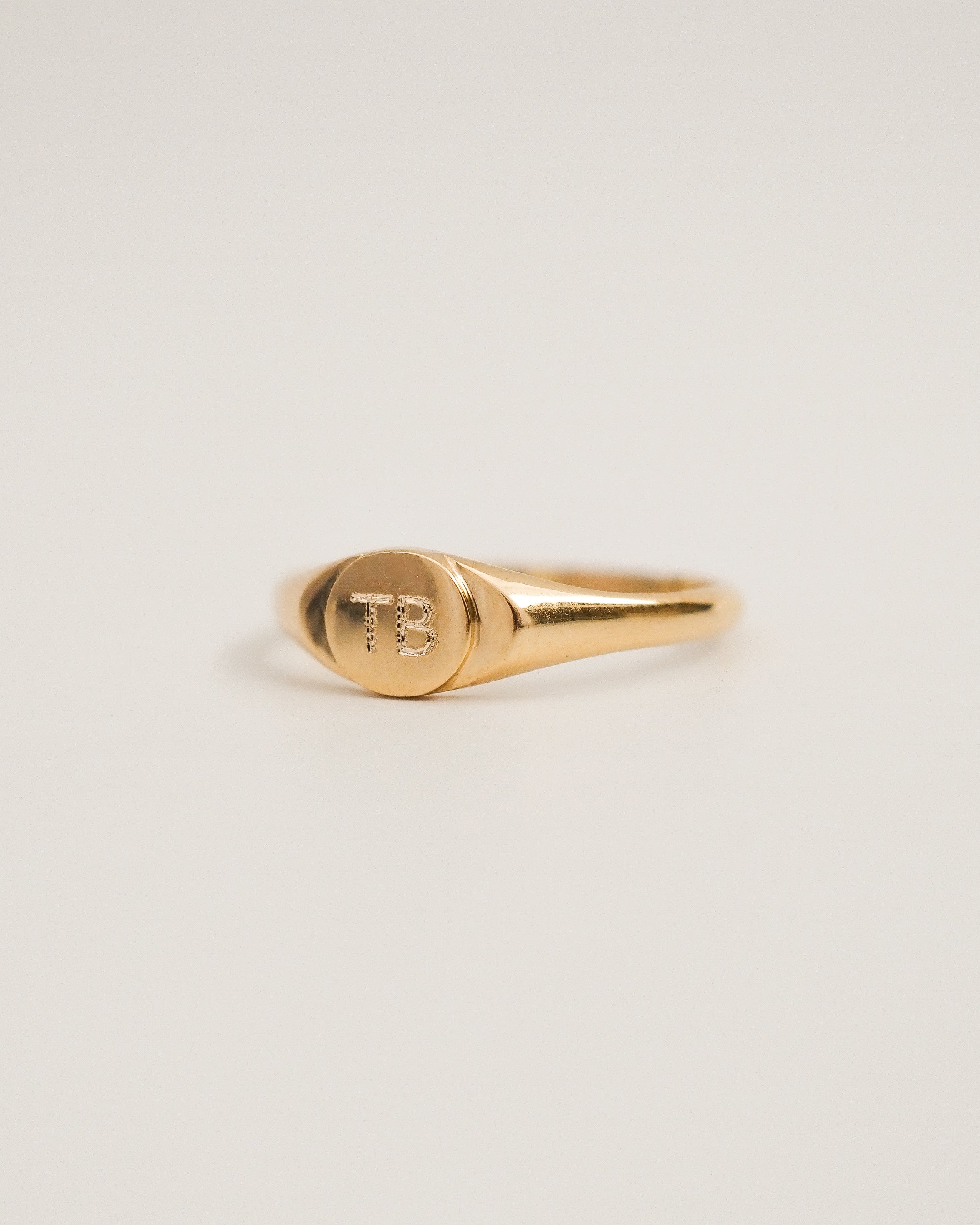 MINI SIGNET RING – PIAZ JEWELRY