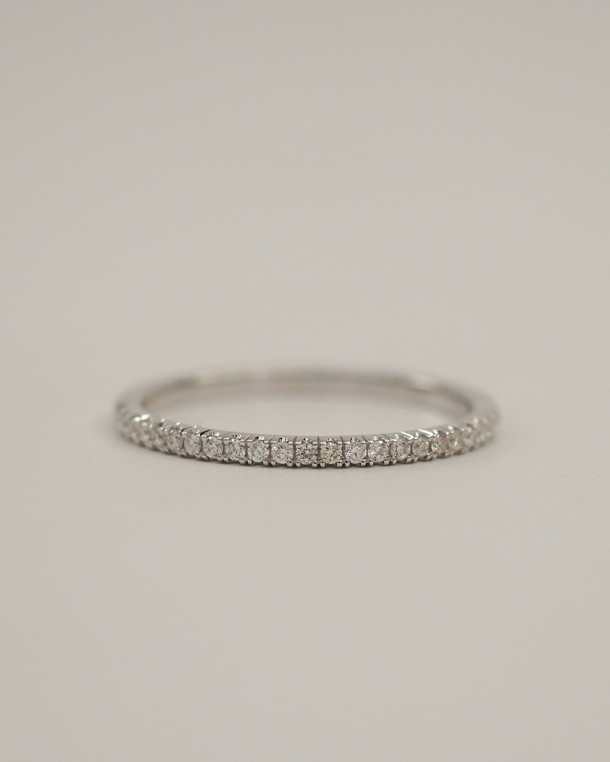 DAINTY DIAMONDS PINKY RING