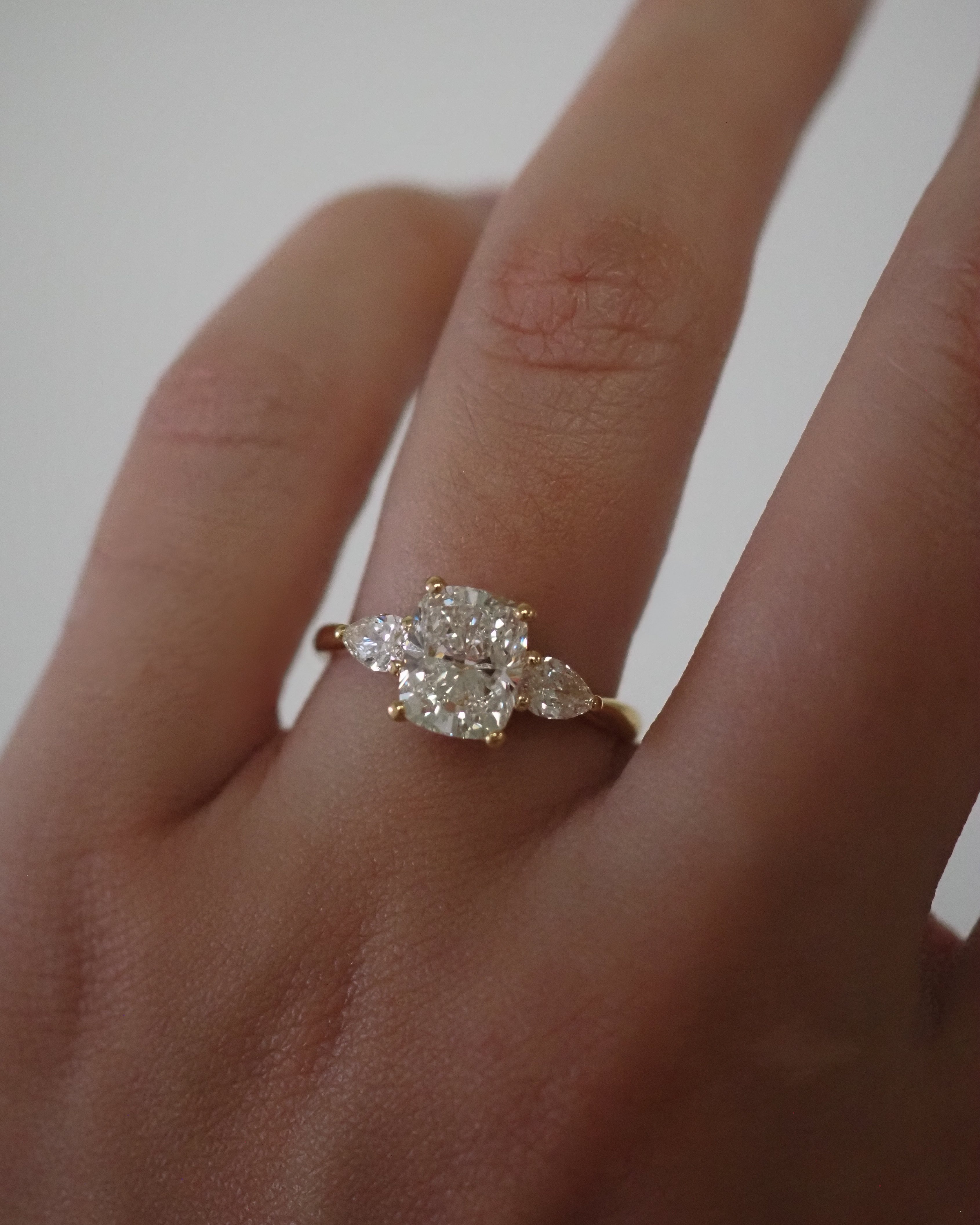 ELEANOR ENGAGEMENT RING
