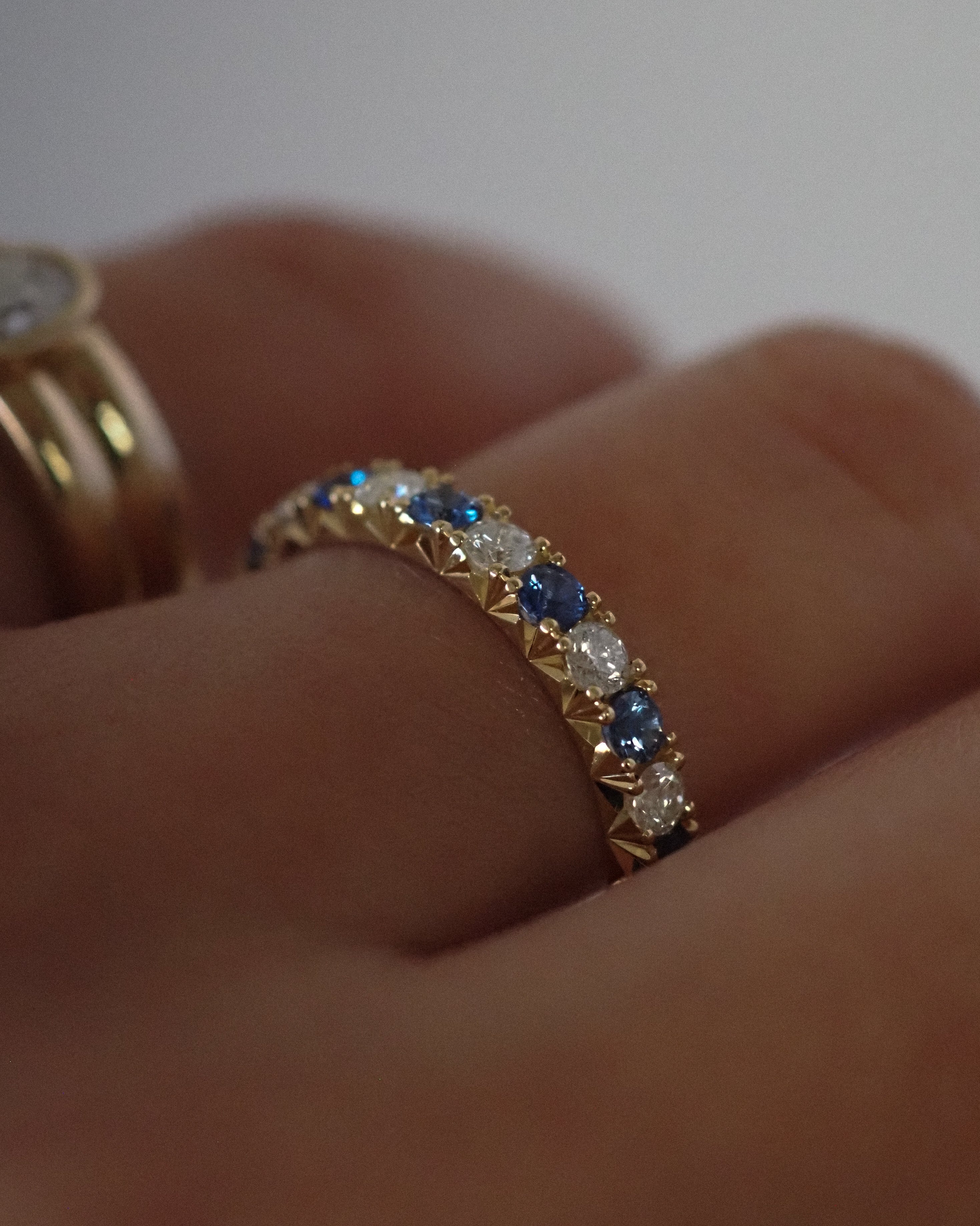 PARISIEN RING DIAMONDS & SAPPHIRES