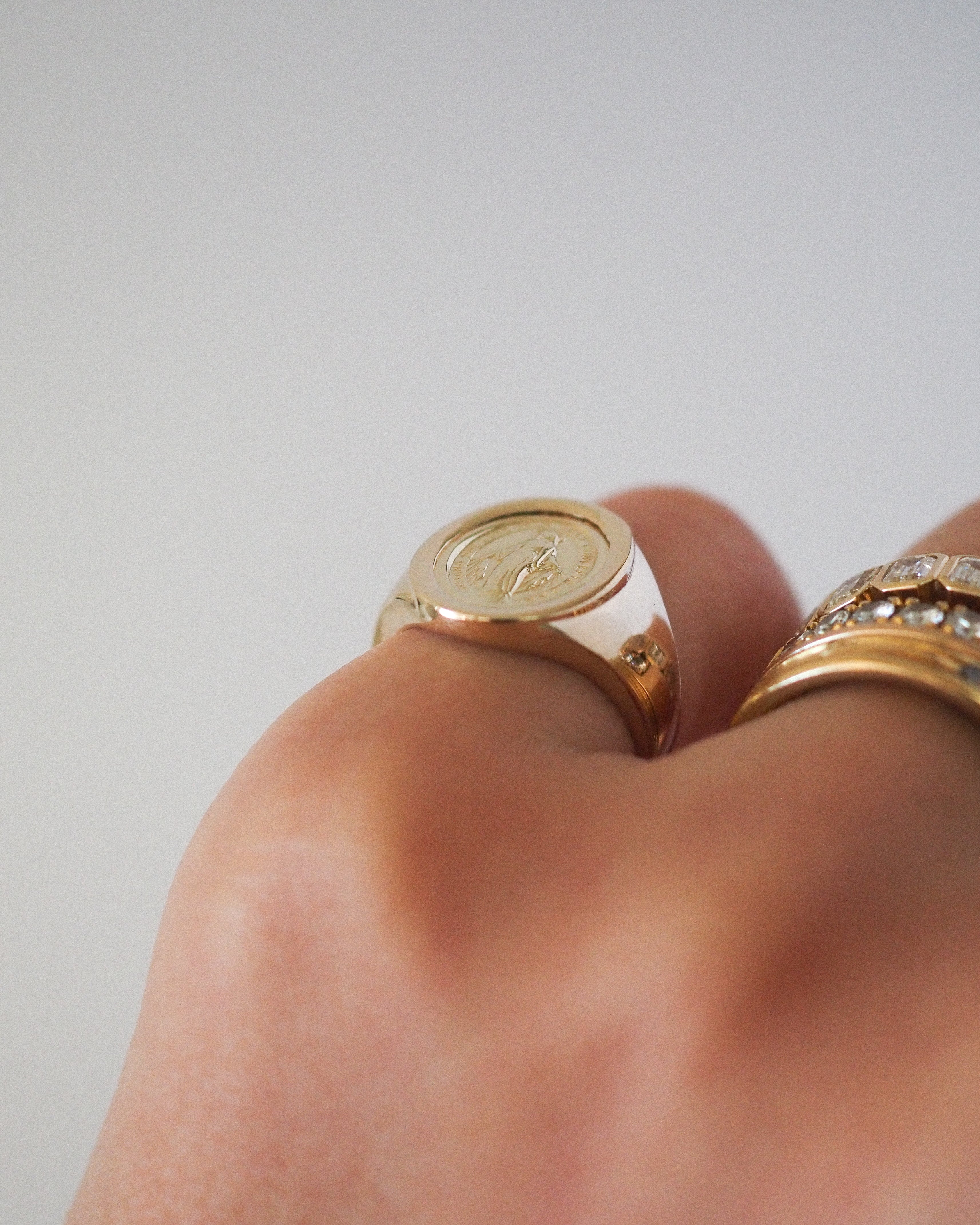 HOLY MEDAL SIGNET RING