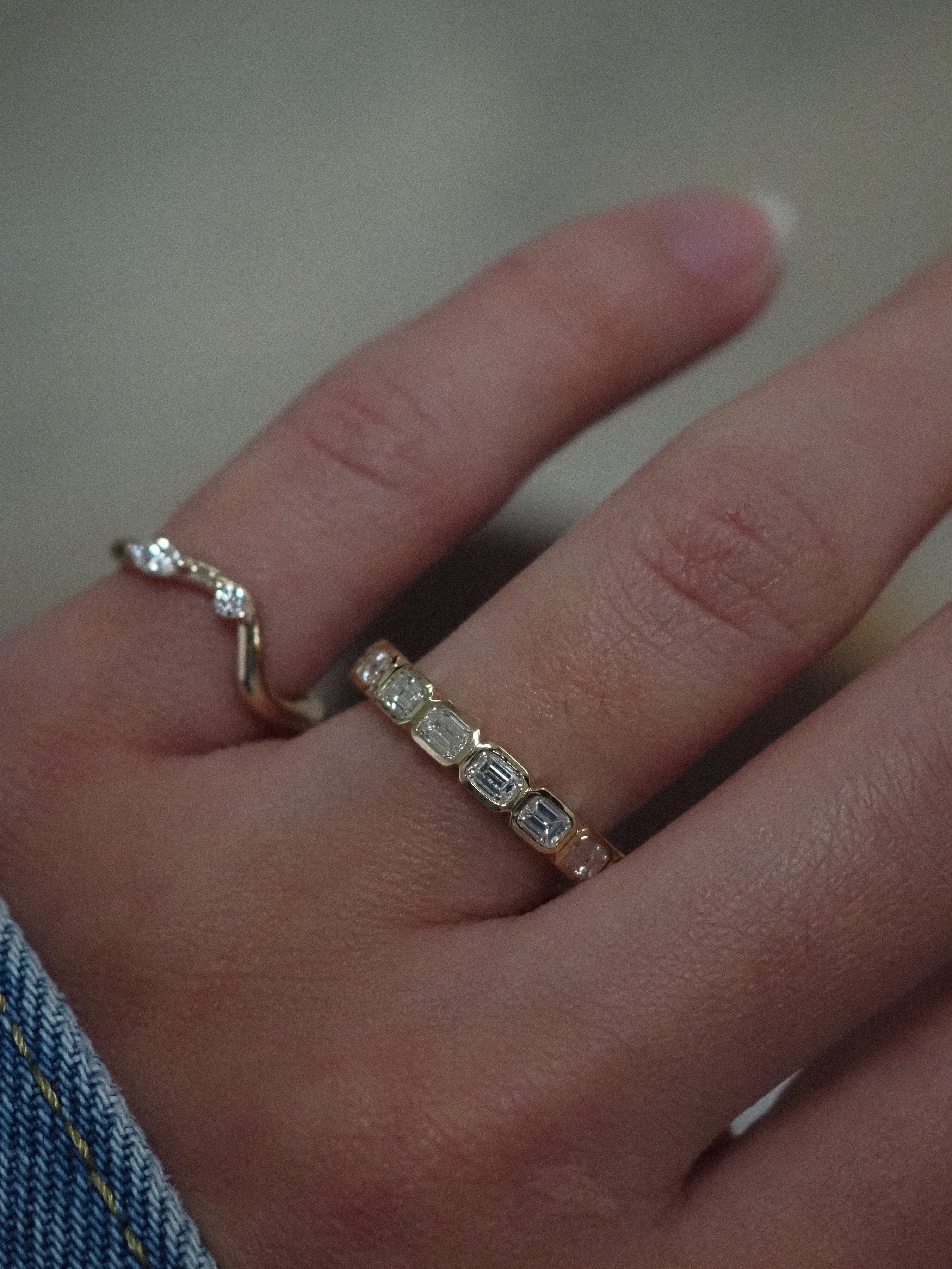 RAFAELLA (EAST WEST) RING