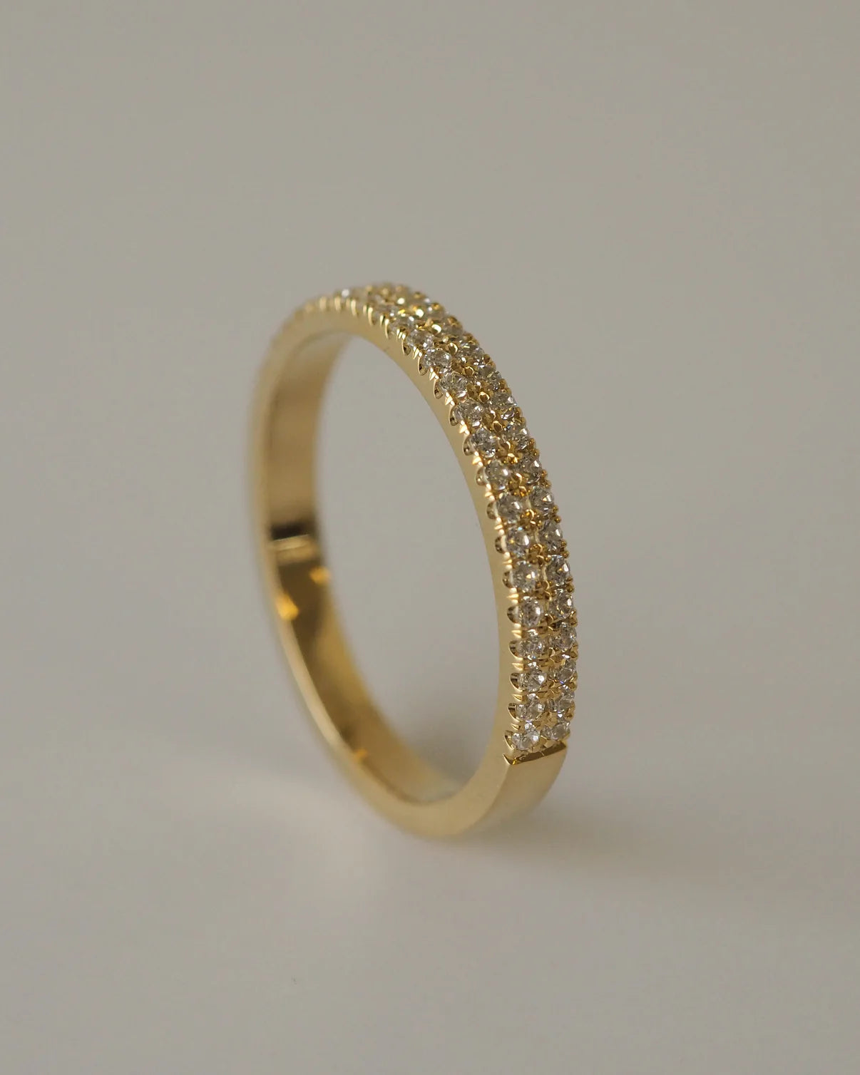 PAVÉ DIAMONDS RING